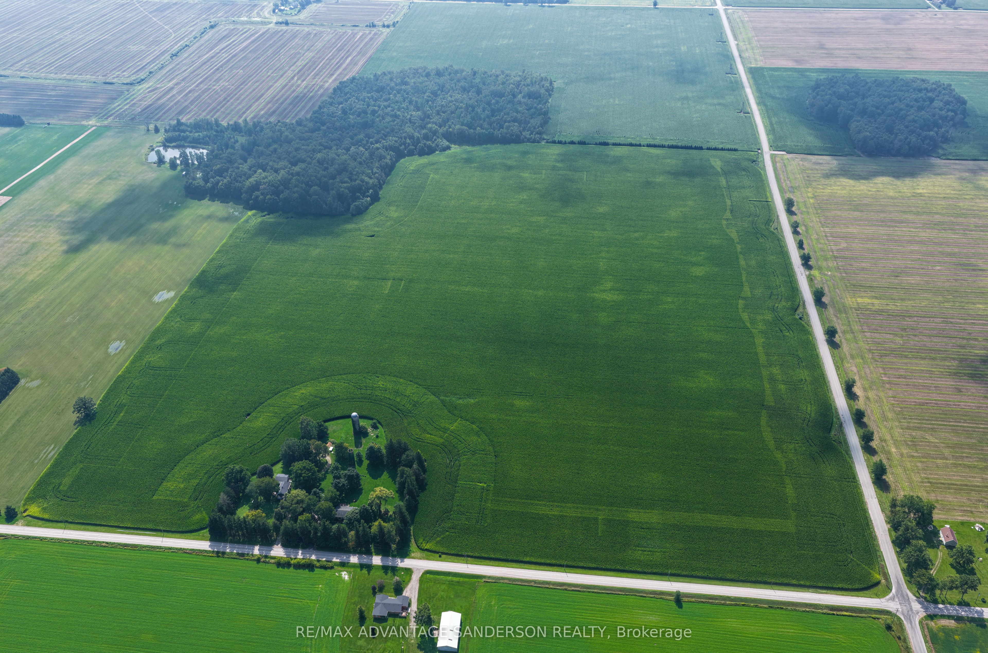 15845 Ilderton Road Property Photo 1