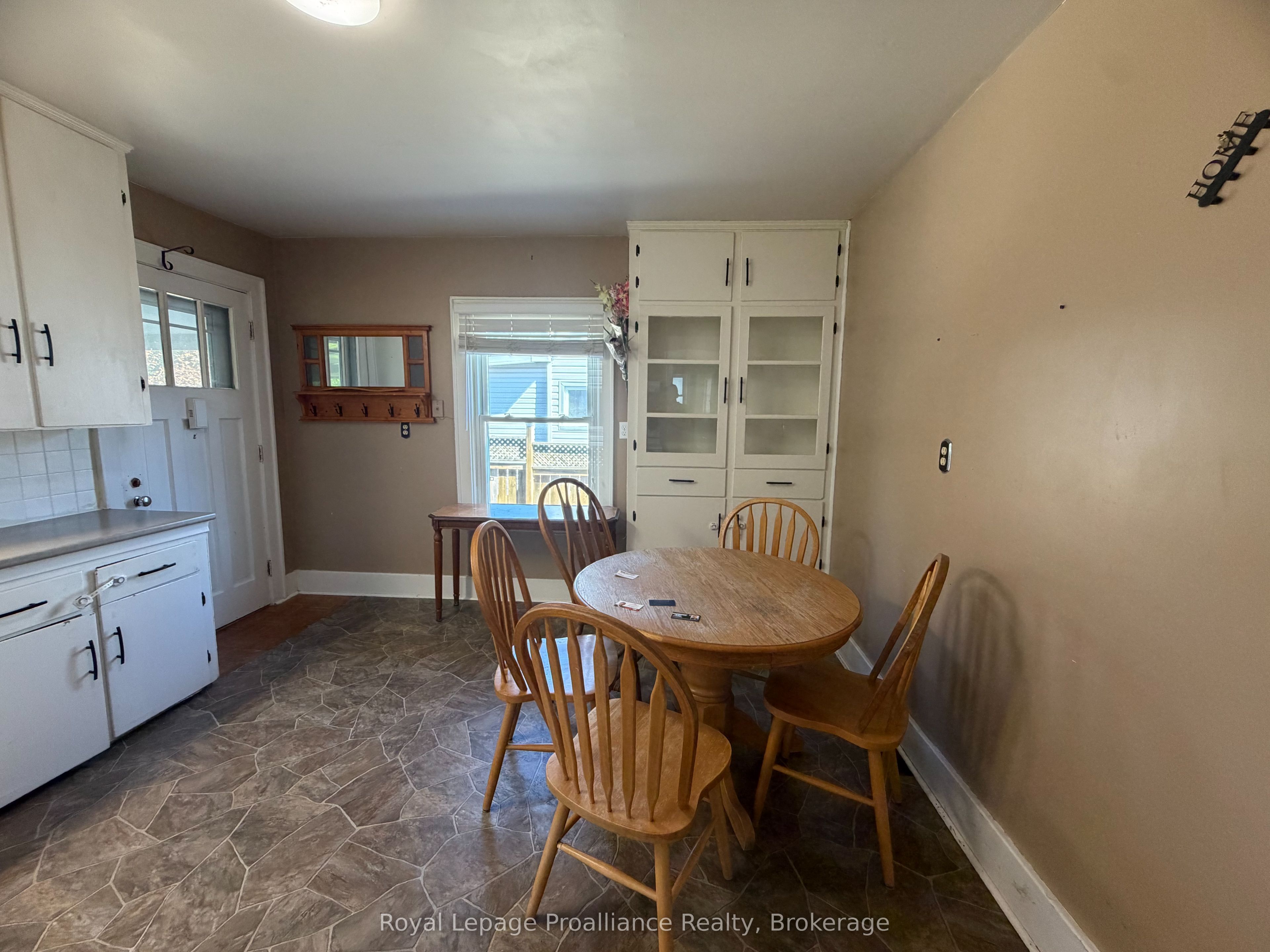 22 Parker Street Property Photo 11