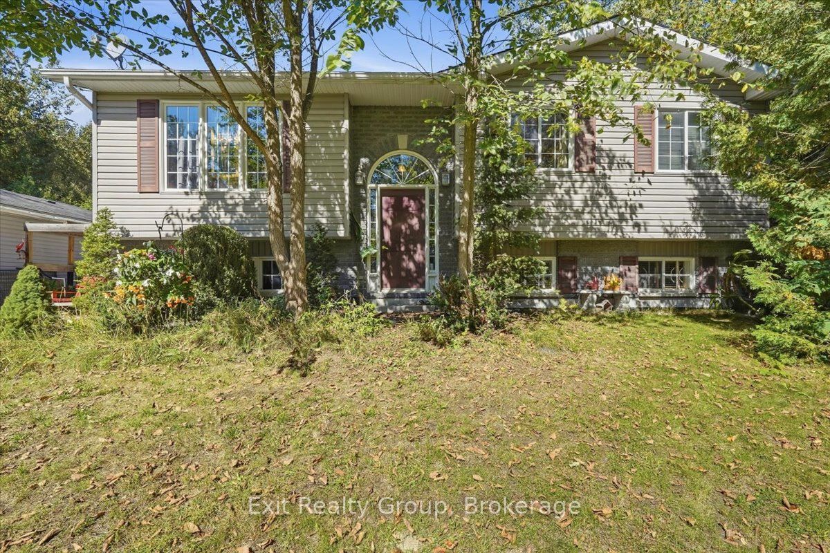 599 Cross Road Property Photo 1