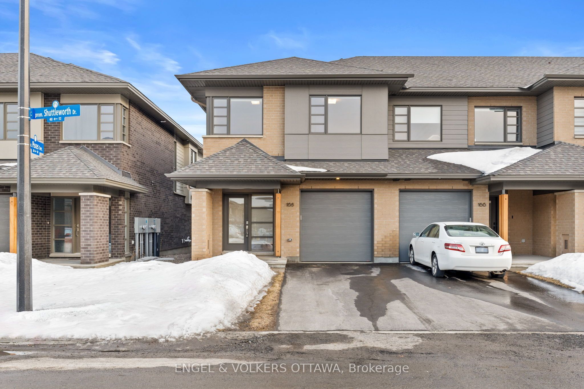 168 Shuttleworth Drive