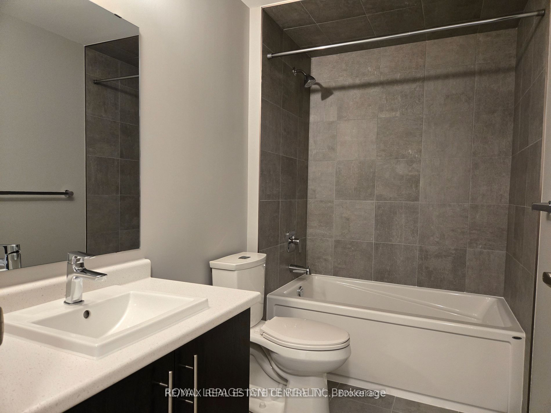 93 Arthur Street S 810 Property Photo 11