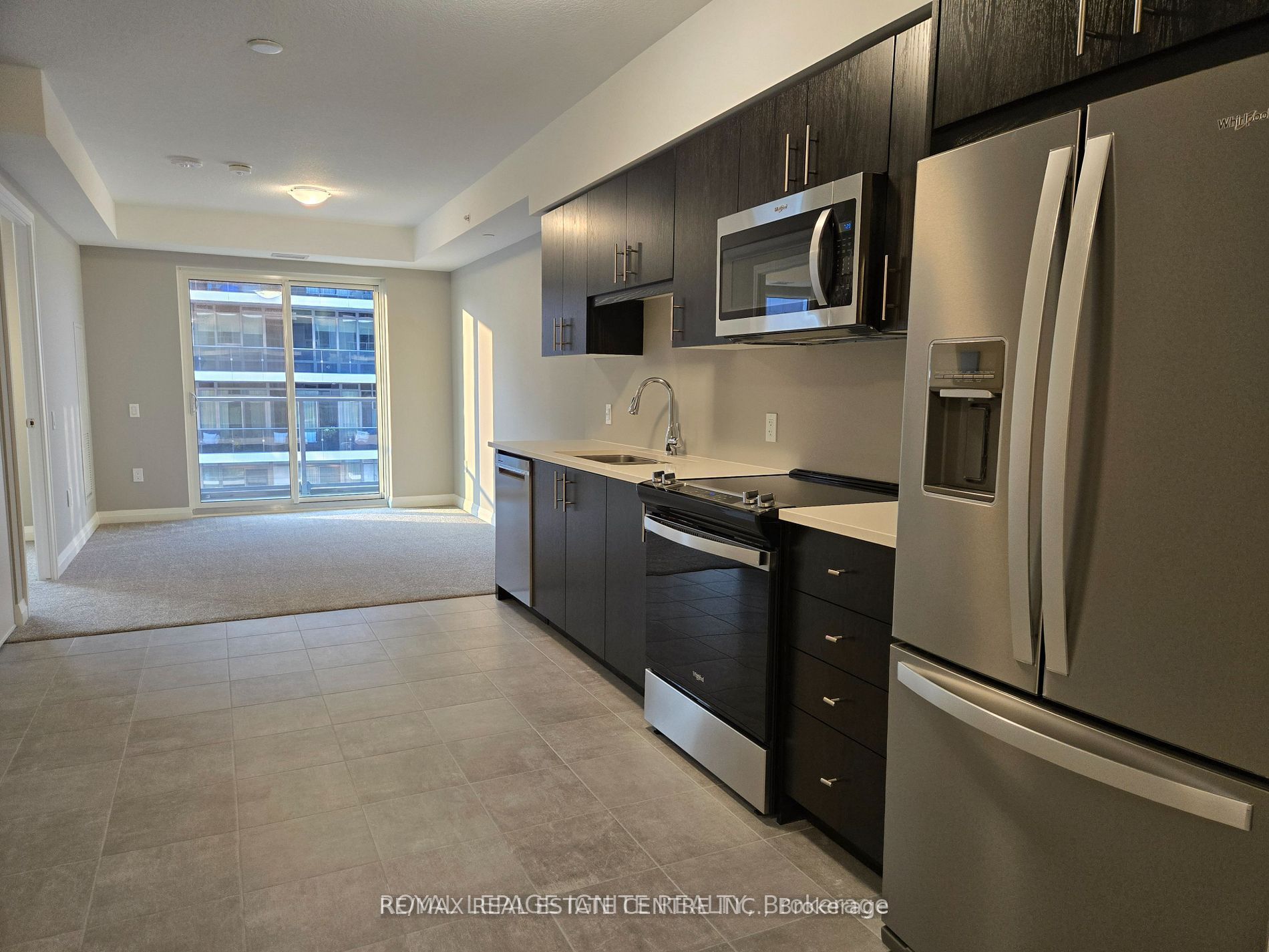 93 Arthur Street S 810 Property Photo 12