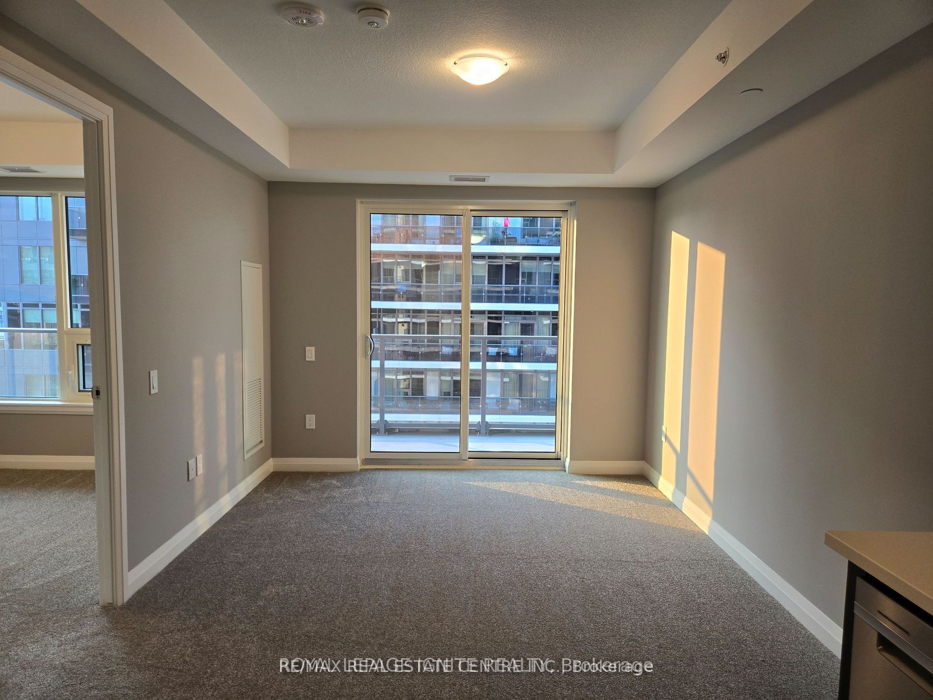 93 Arthur Street S 810 Property Photo 15