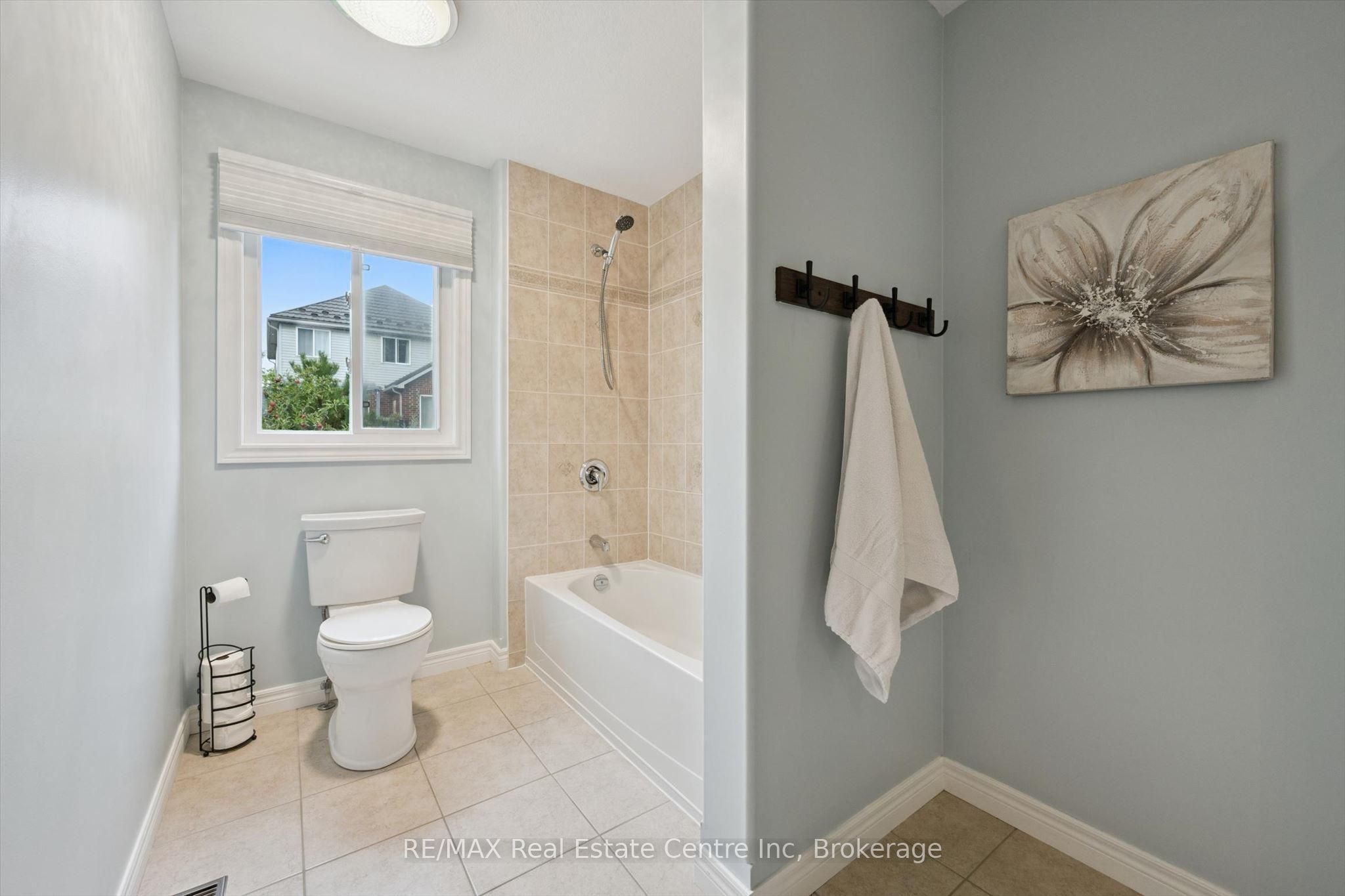 33 Washburn Drive Property Photo 14