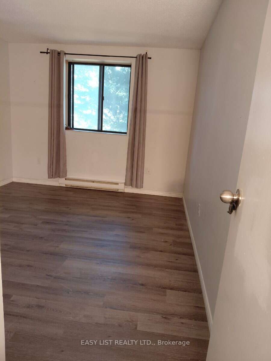 75 Huxley Street 205 Property Photo 13
