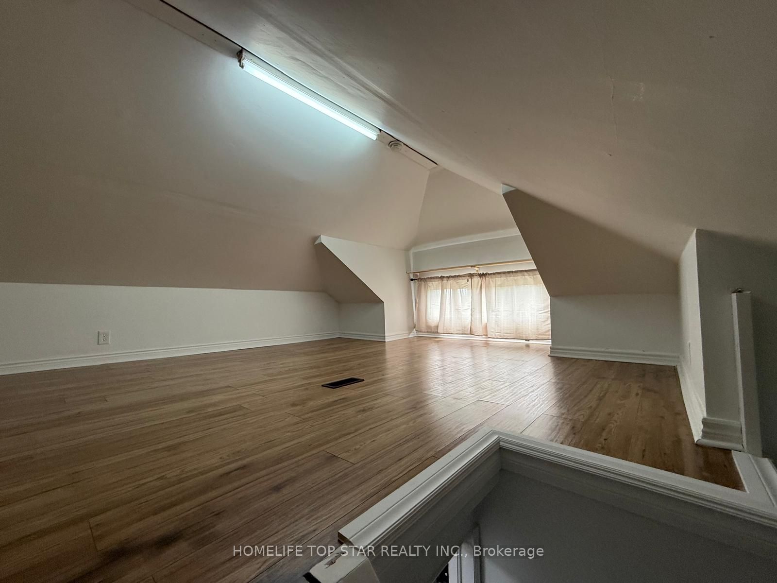 5341 Mcrae Street N Property Photo 10