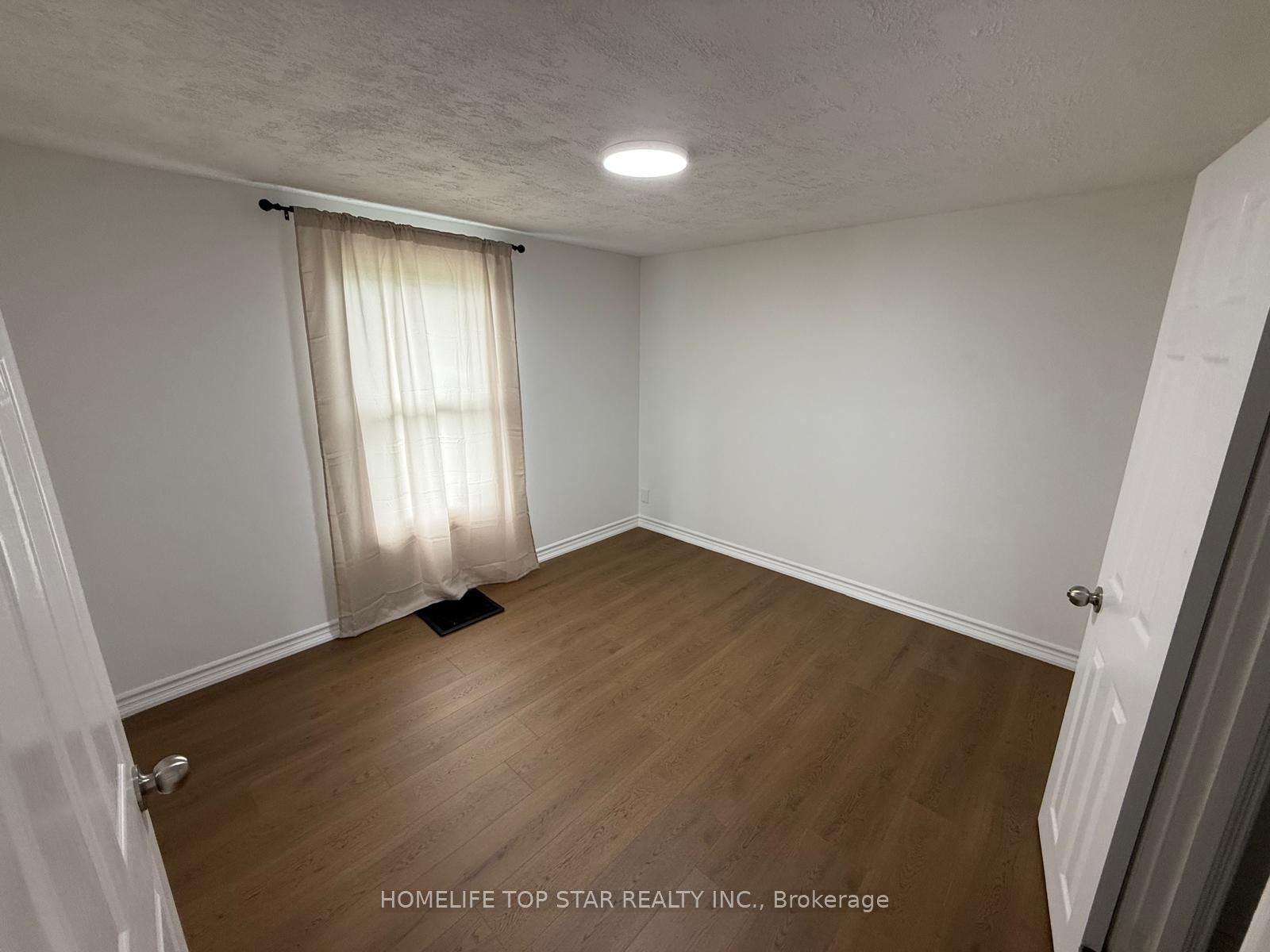 5341 Mcrae Street N Property Photo 12
