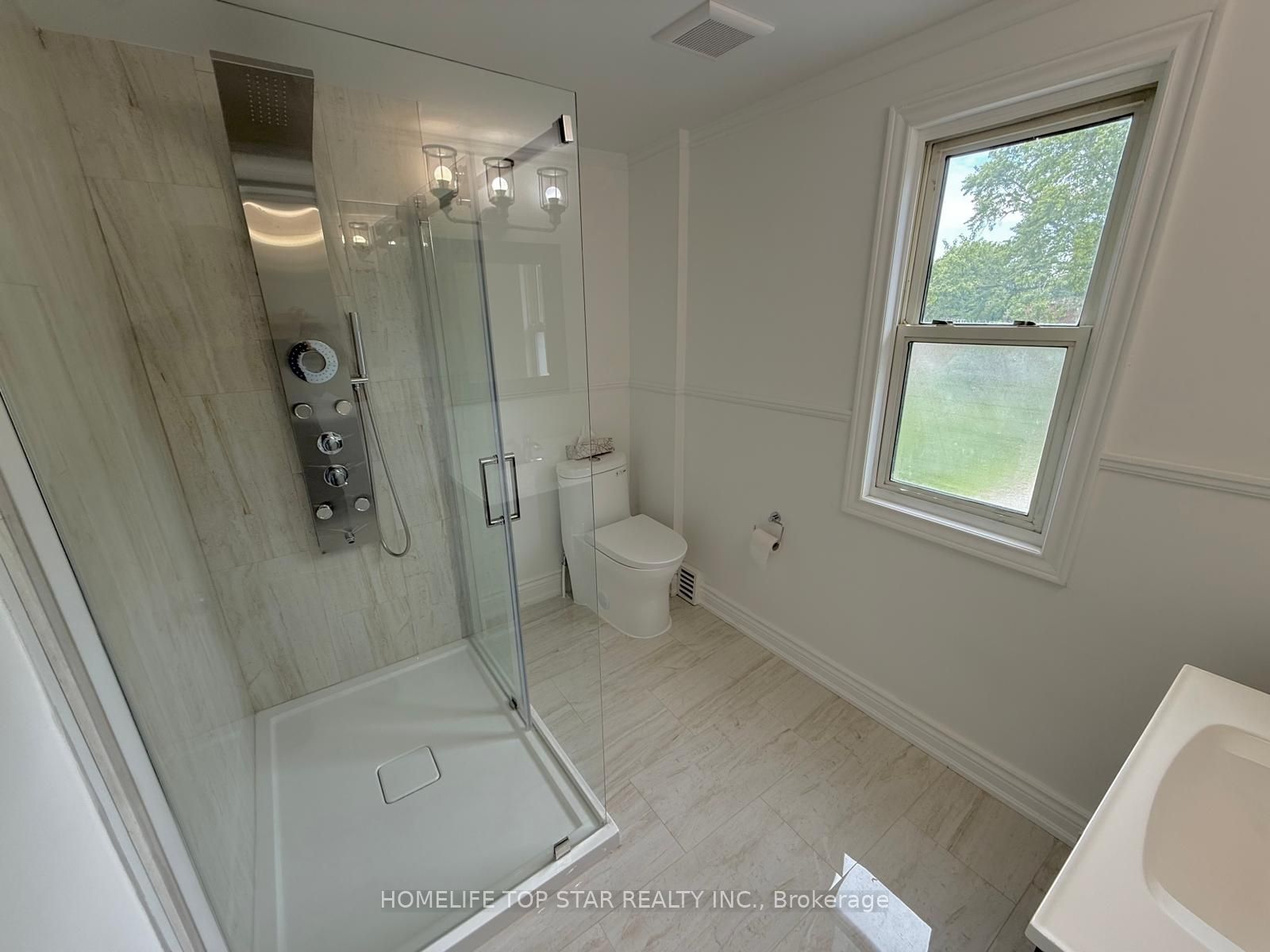 5341 Mcrae Street N Property Photo 15