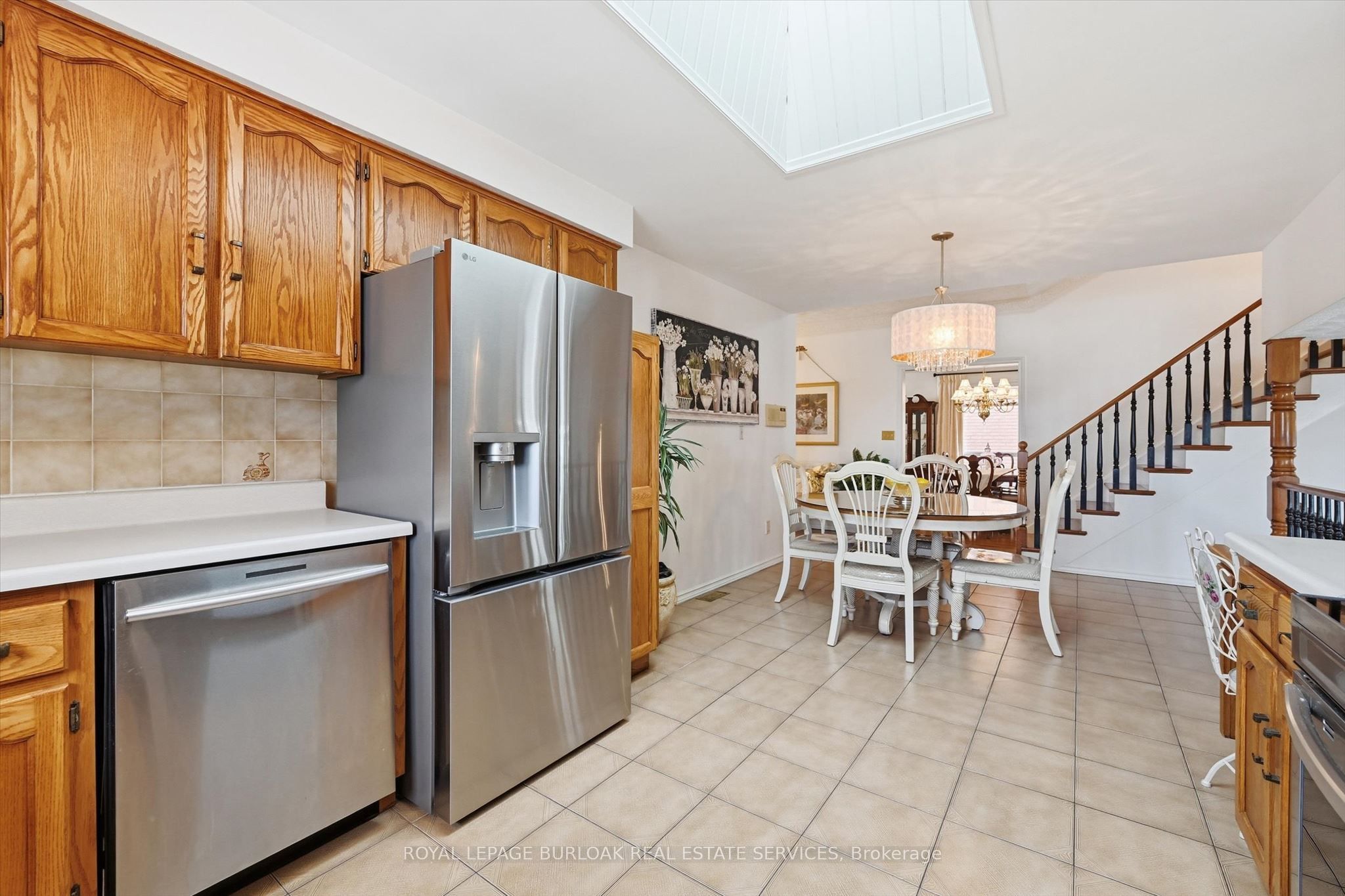 83 Oakridge Drive Property Photo 14