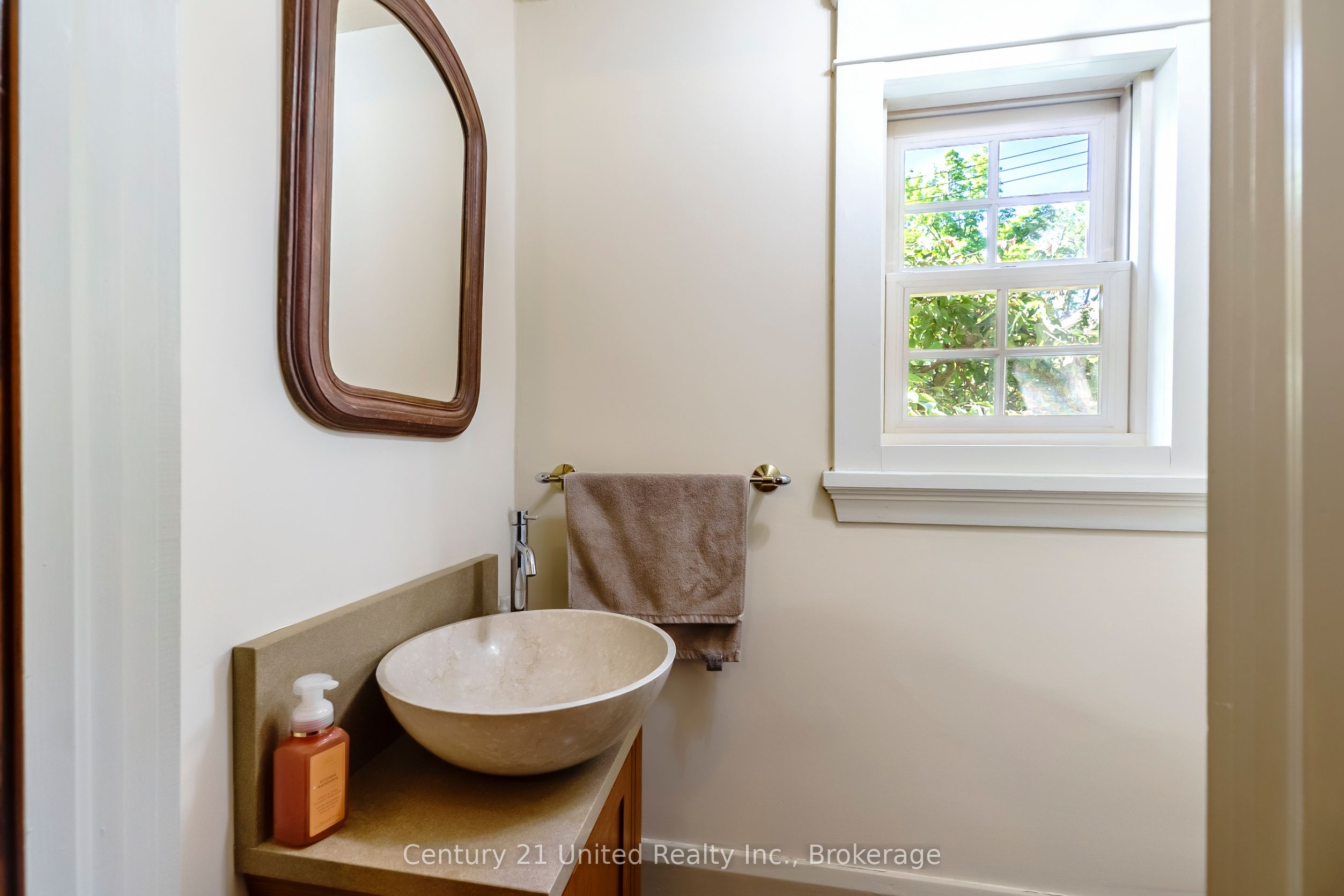 408 Belmont Avenue Property Photo 25