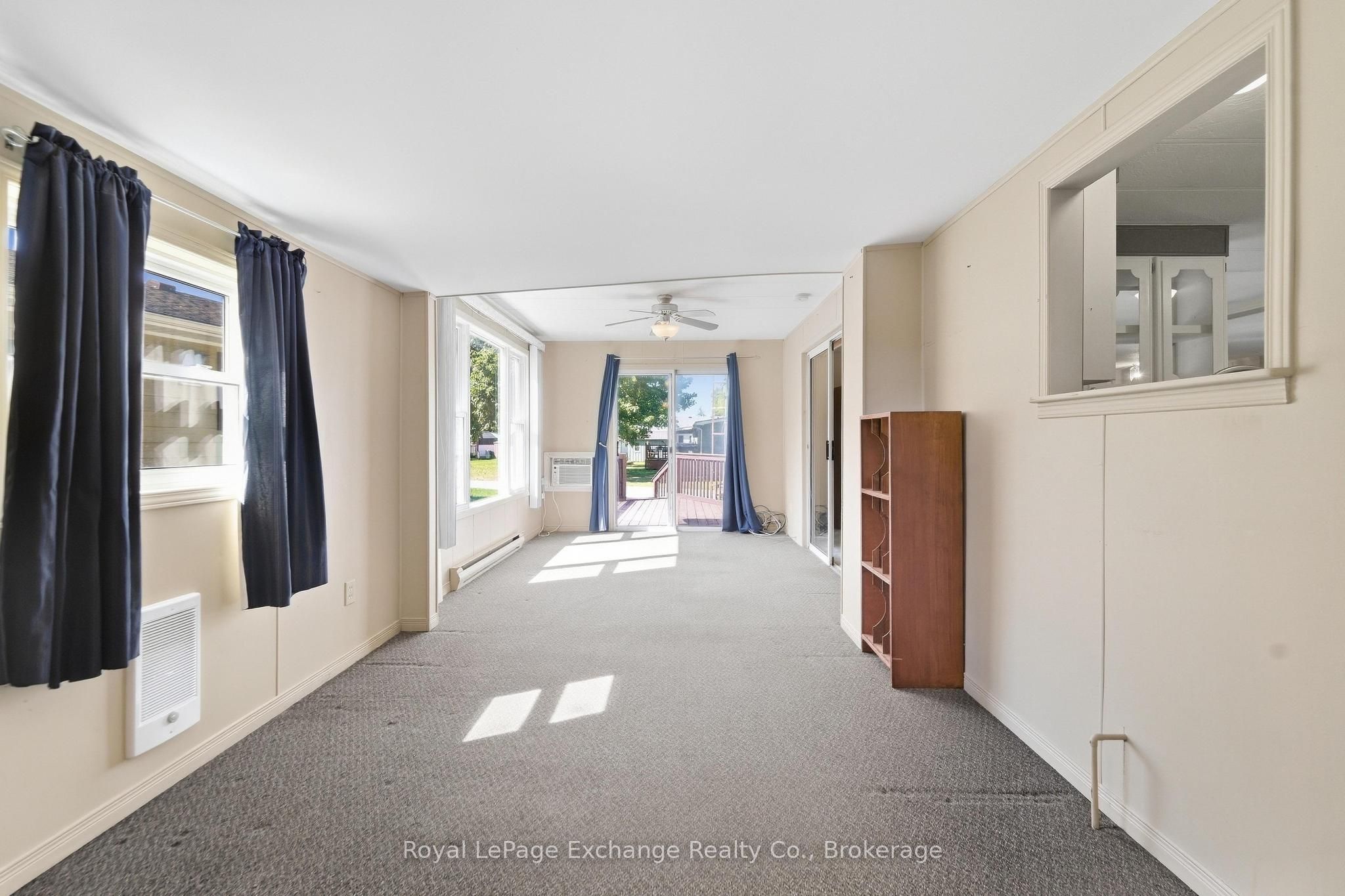 39724 Amberley Road Property Photo 5