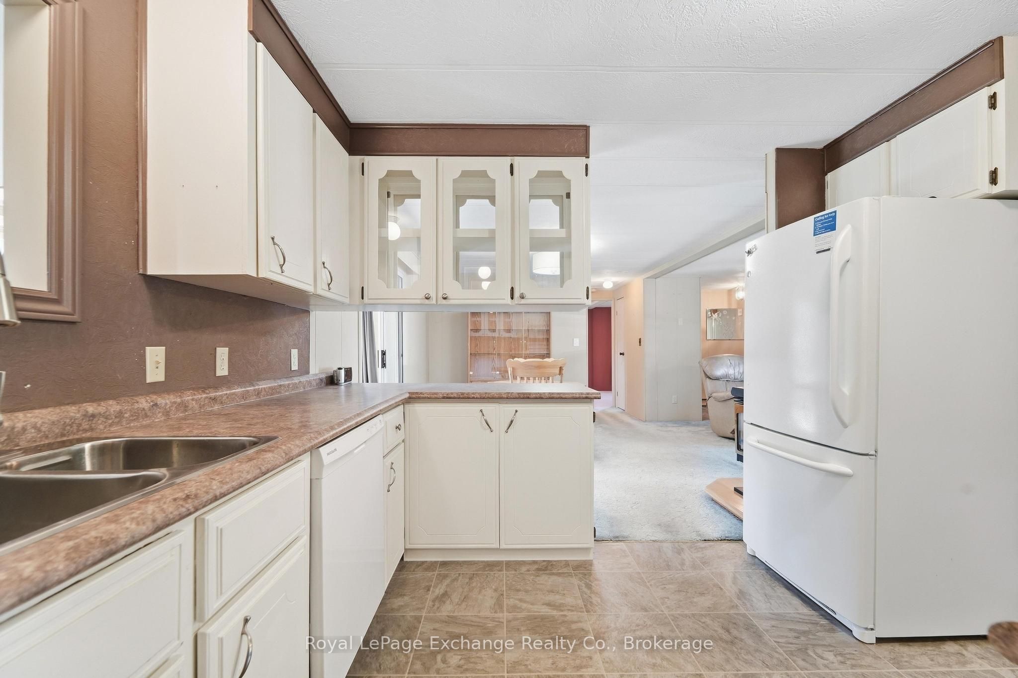 39724 Amberley Road Property Photo 10