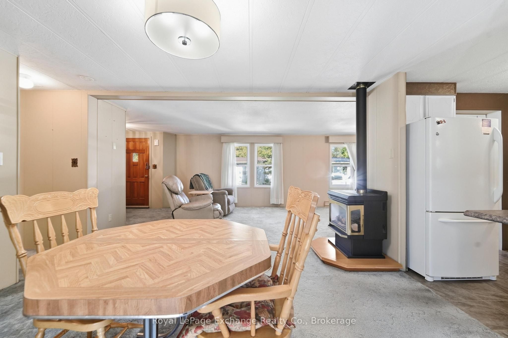 39724 Amberley Road Property Photo 15