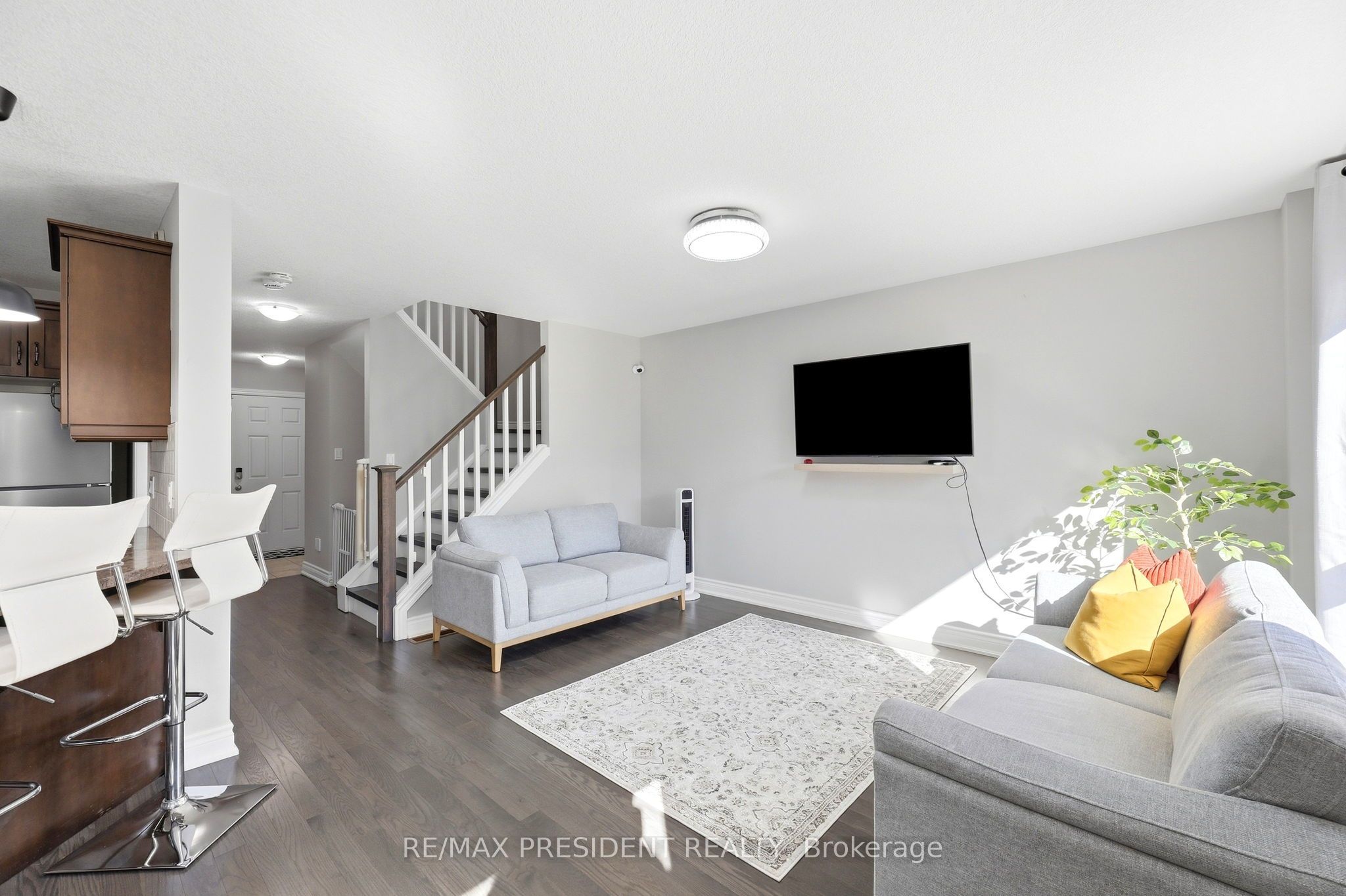 15 Harvest Court Property Photo 9