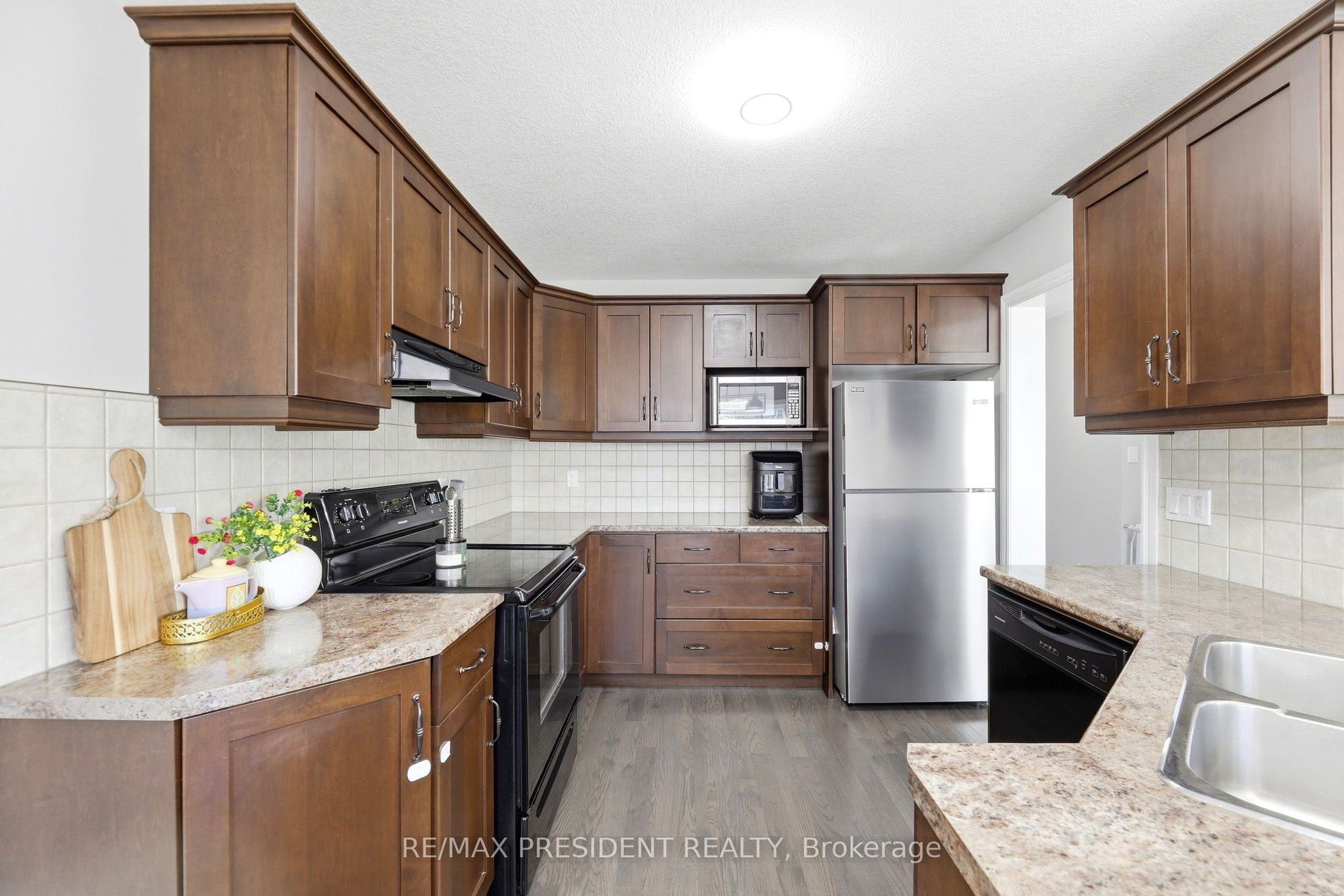 15 Harvest Court Property Photo 14