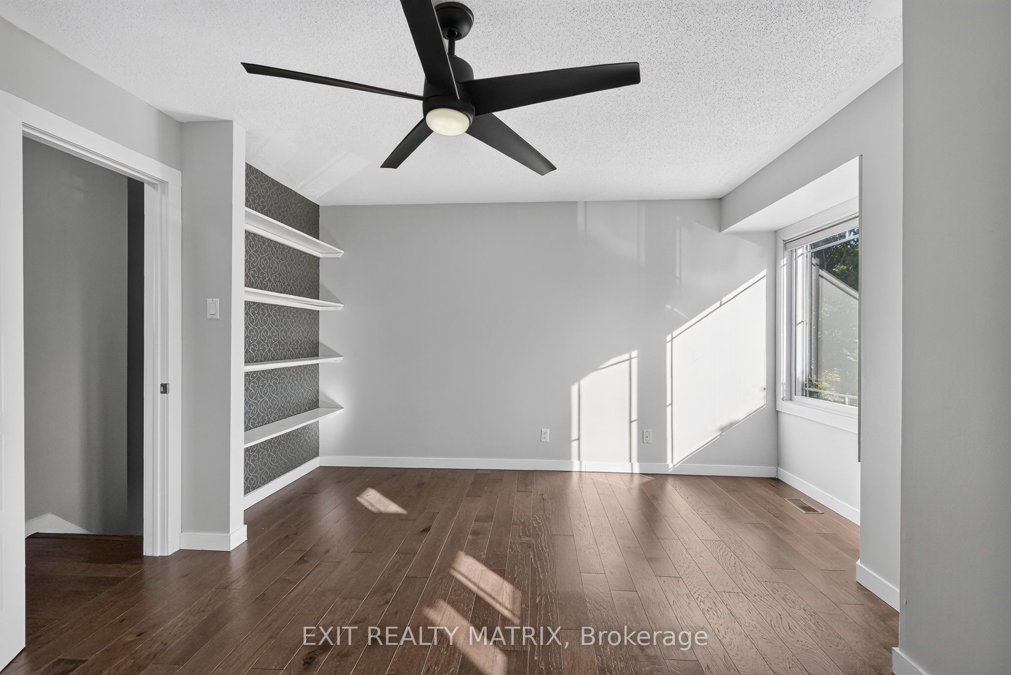 2043 Avenue O Property Photo 20