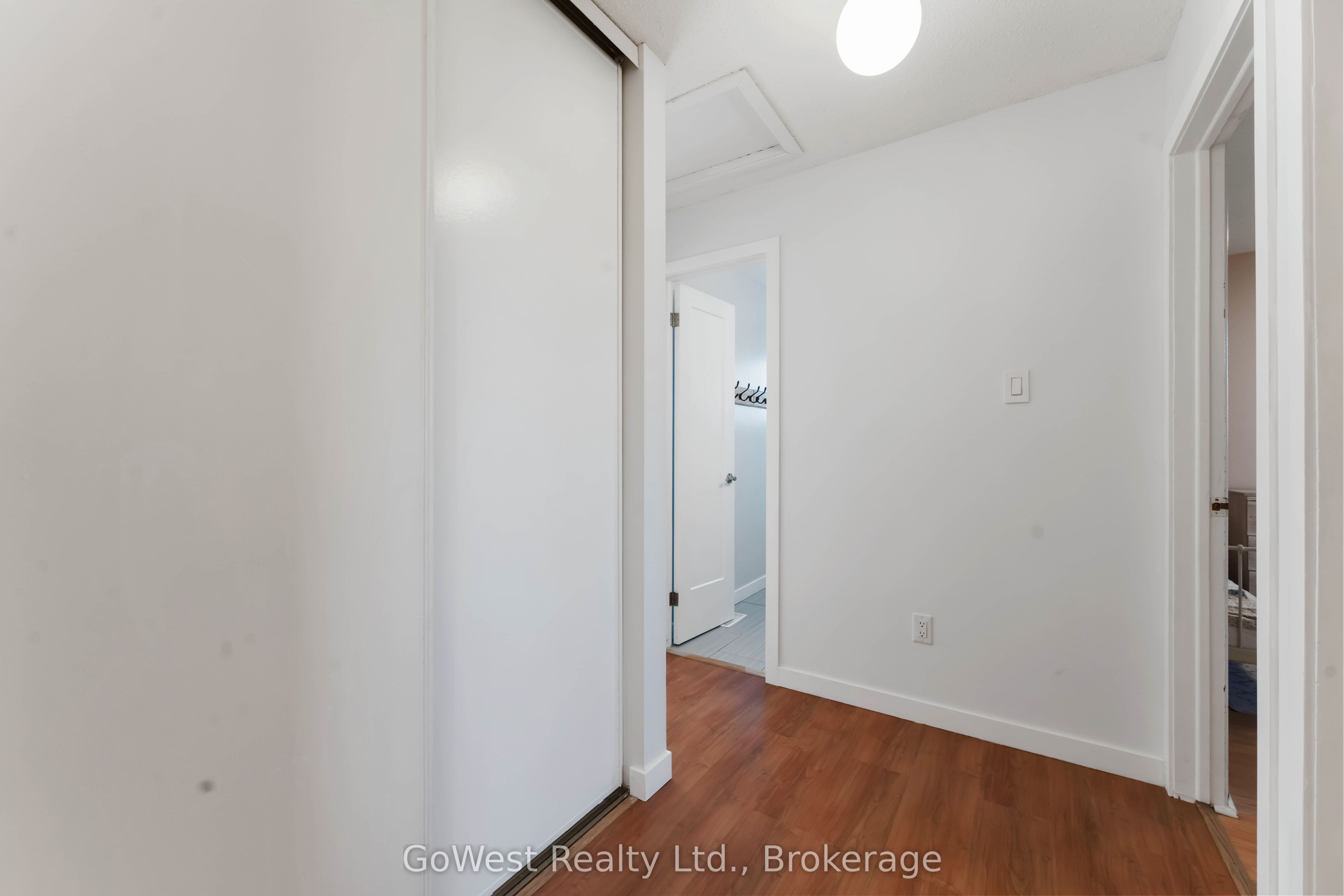 94 Fieldgate Drive Property Photo 14
