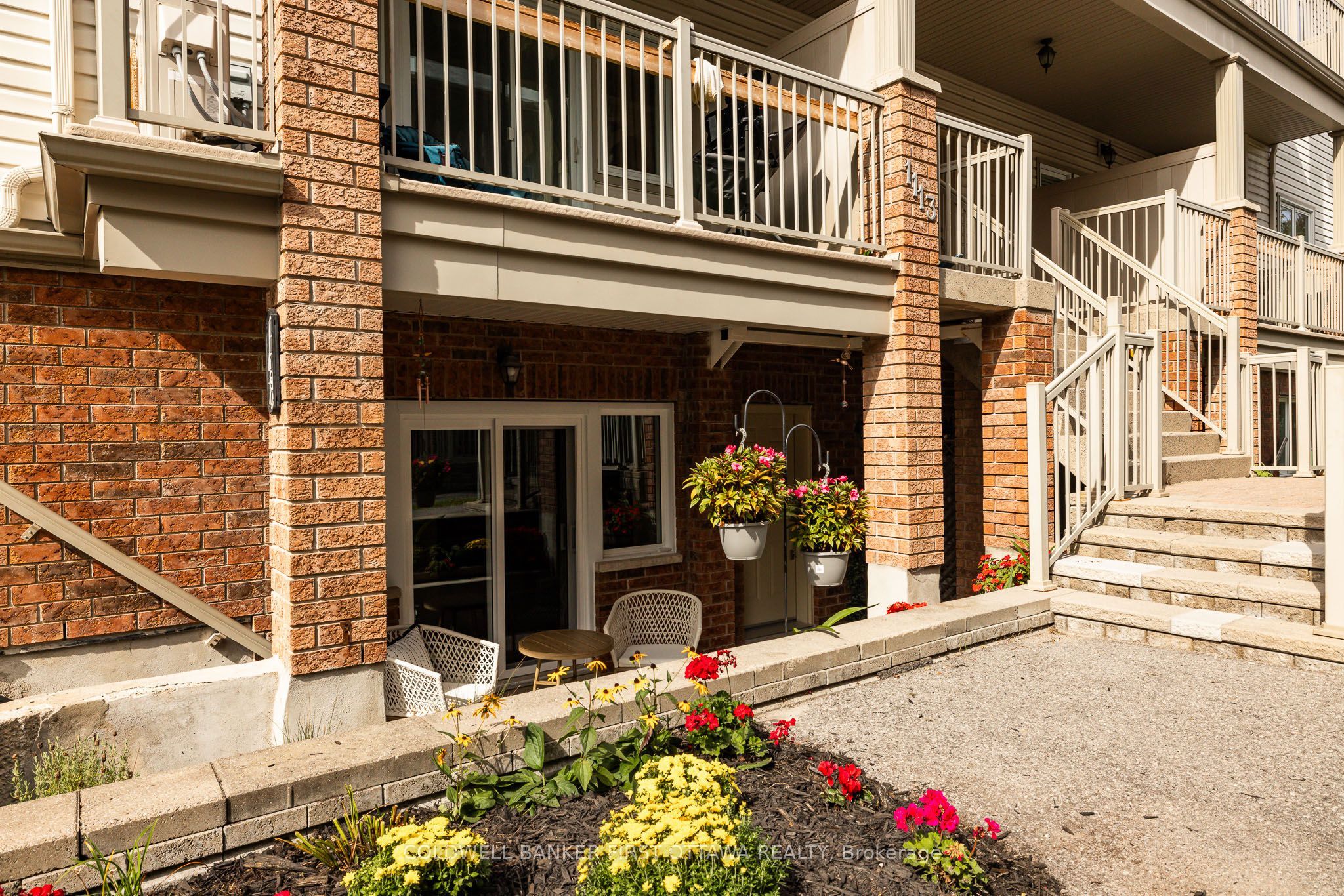 1113 Stittsville Main Street C Property Photo 4