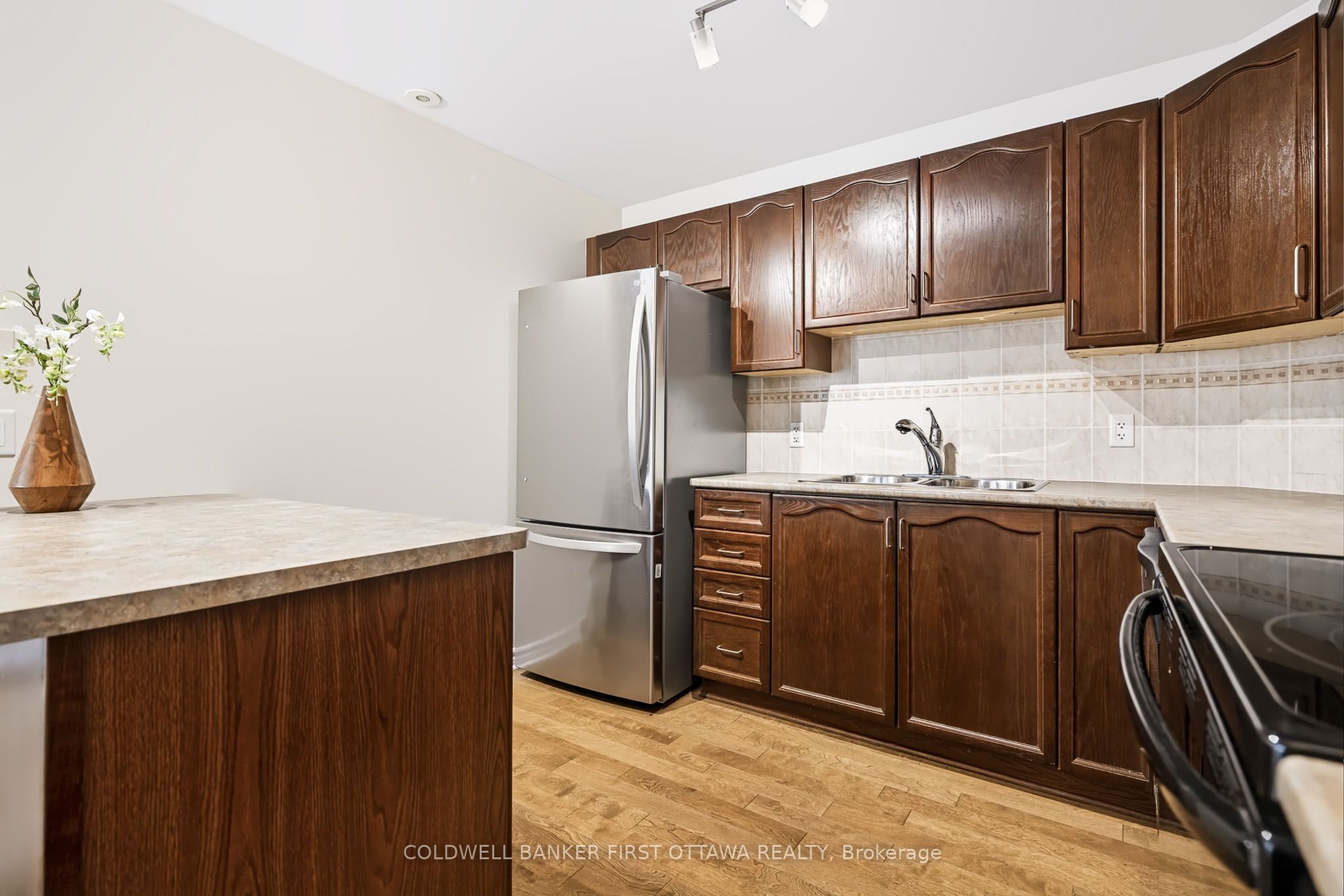1113 Stittsville Main Street C Property Photo 18