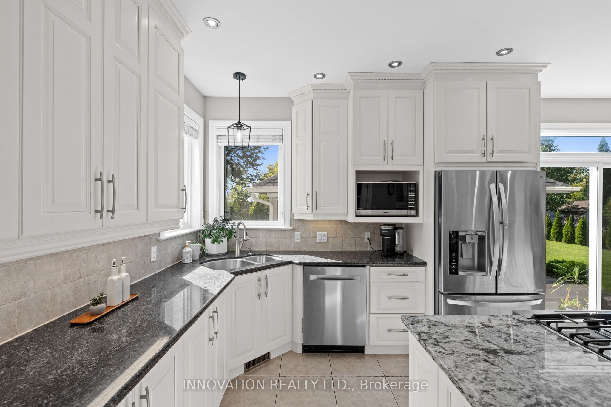 6646 Old Forest Drive Property Photo 13