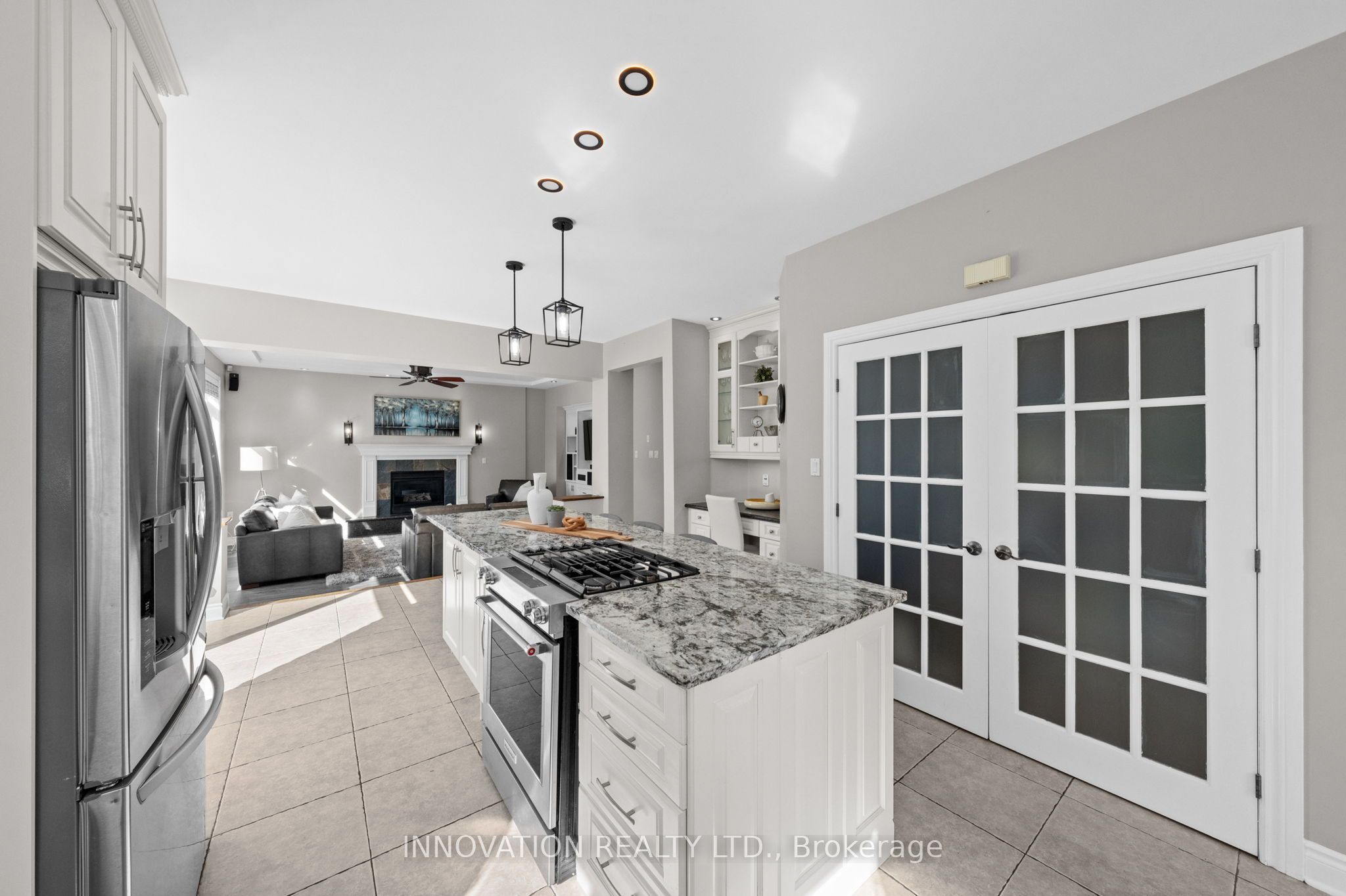 6646 Old Forest Drive Property Photo 14