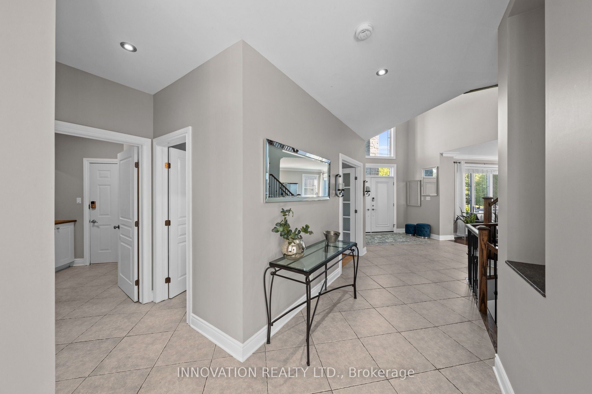 6646 Old Forest Drive Property Photo 18