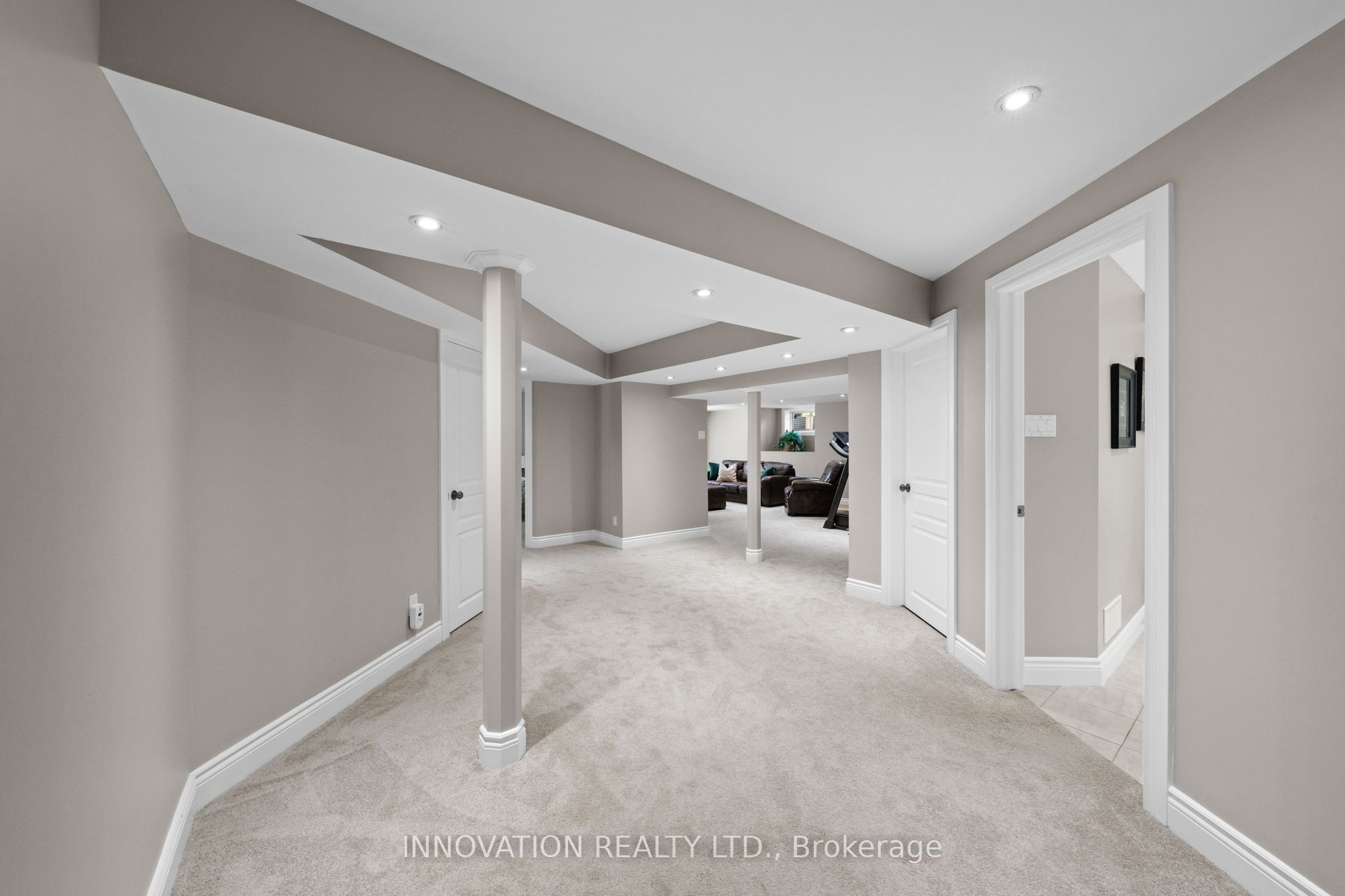 6646 Old Forest Drive Property Photo 35