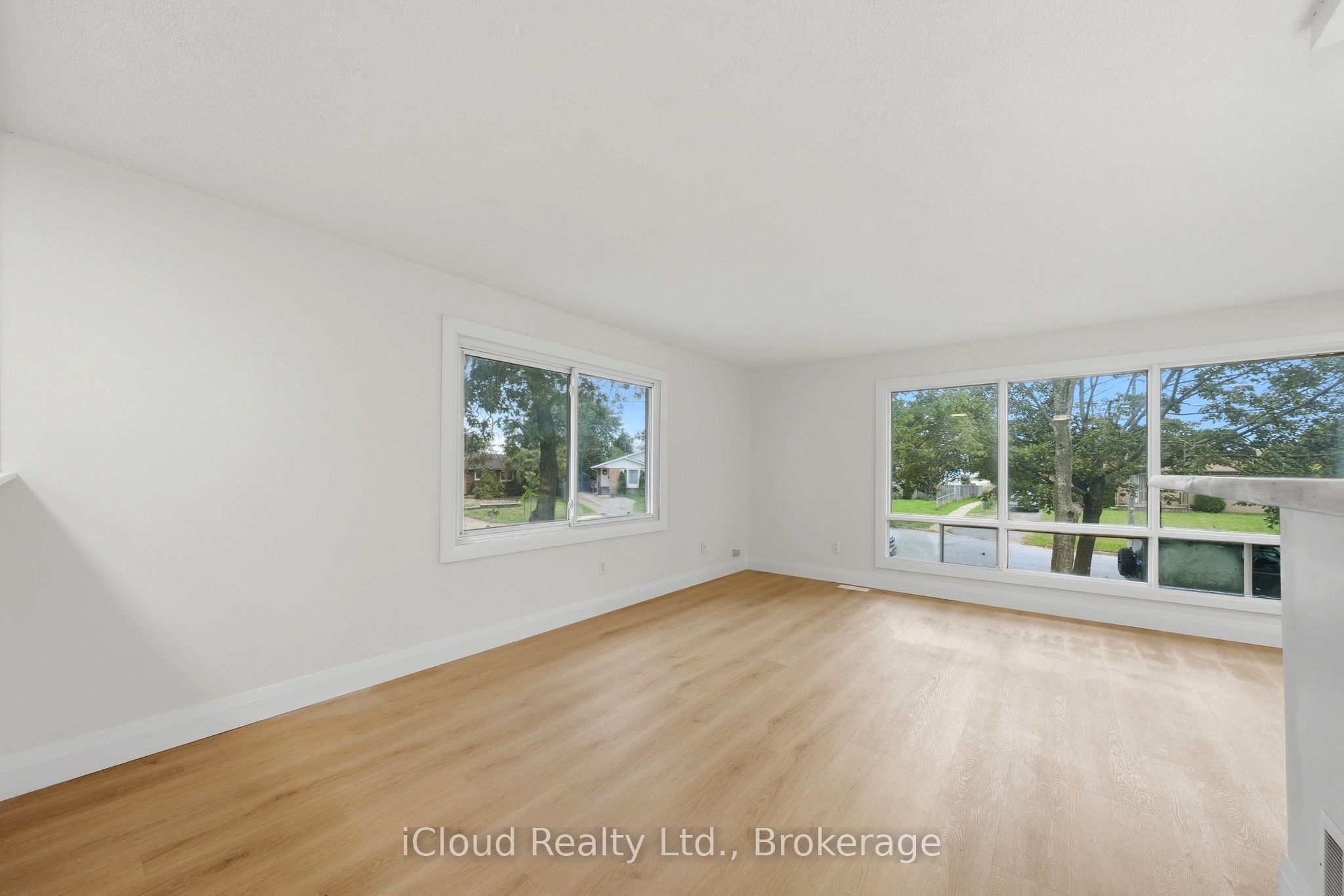 3 Manley Crescent Property Photo 6