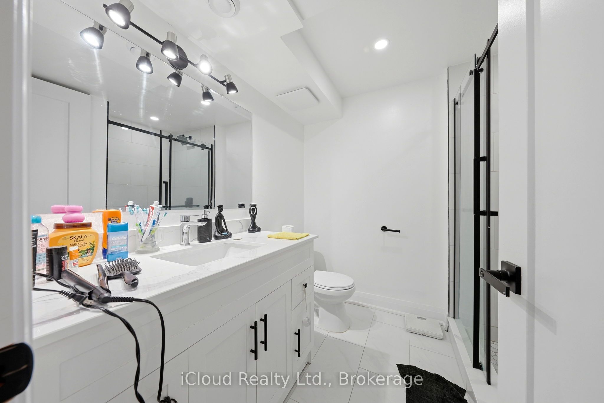 3 Manley Crescent Property Photo 29