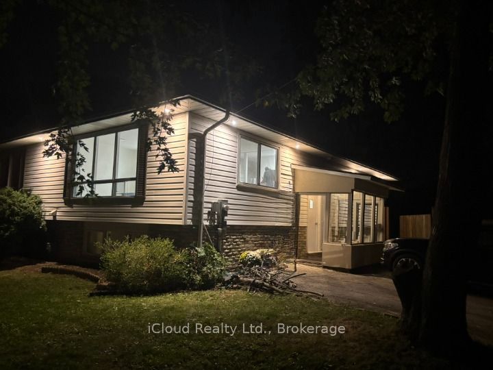 3 Manley Crescent Property Photo 37
