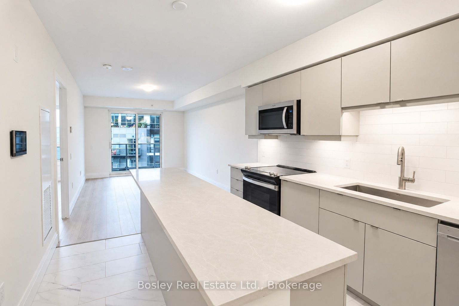 93 Arthur Street S 1008 Property Photo 1