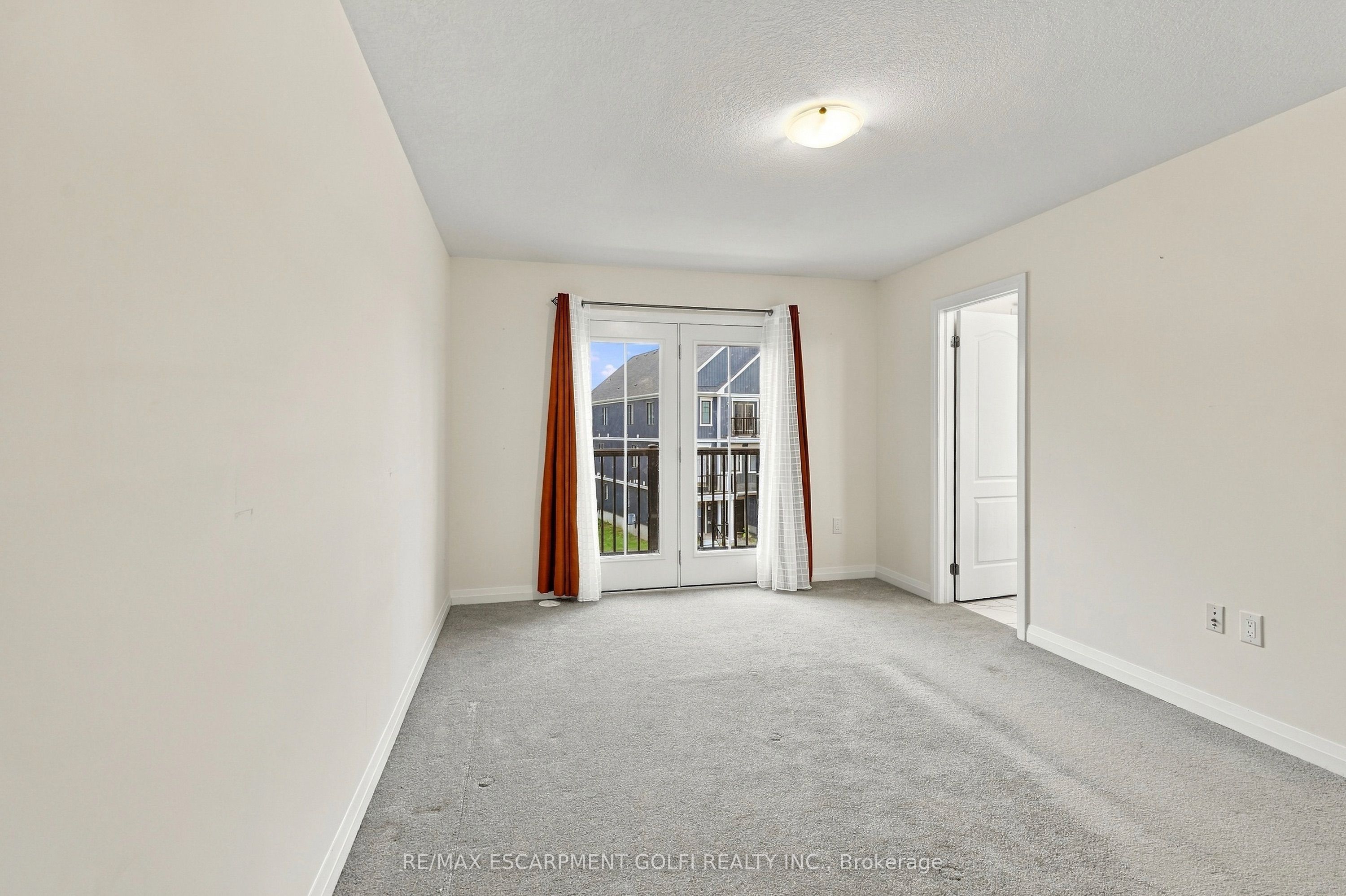 57 Norwich Crescent Property Photo 20