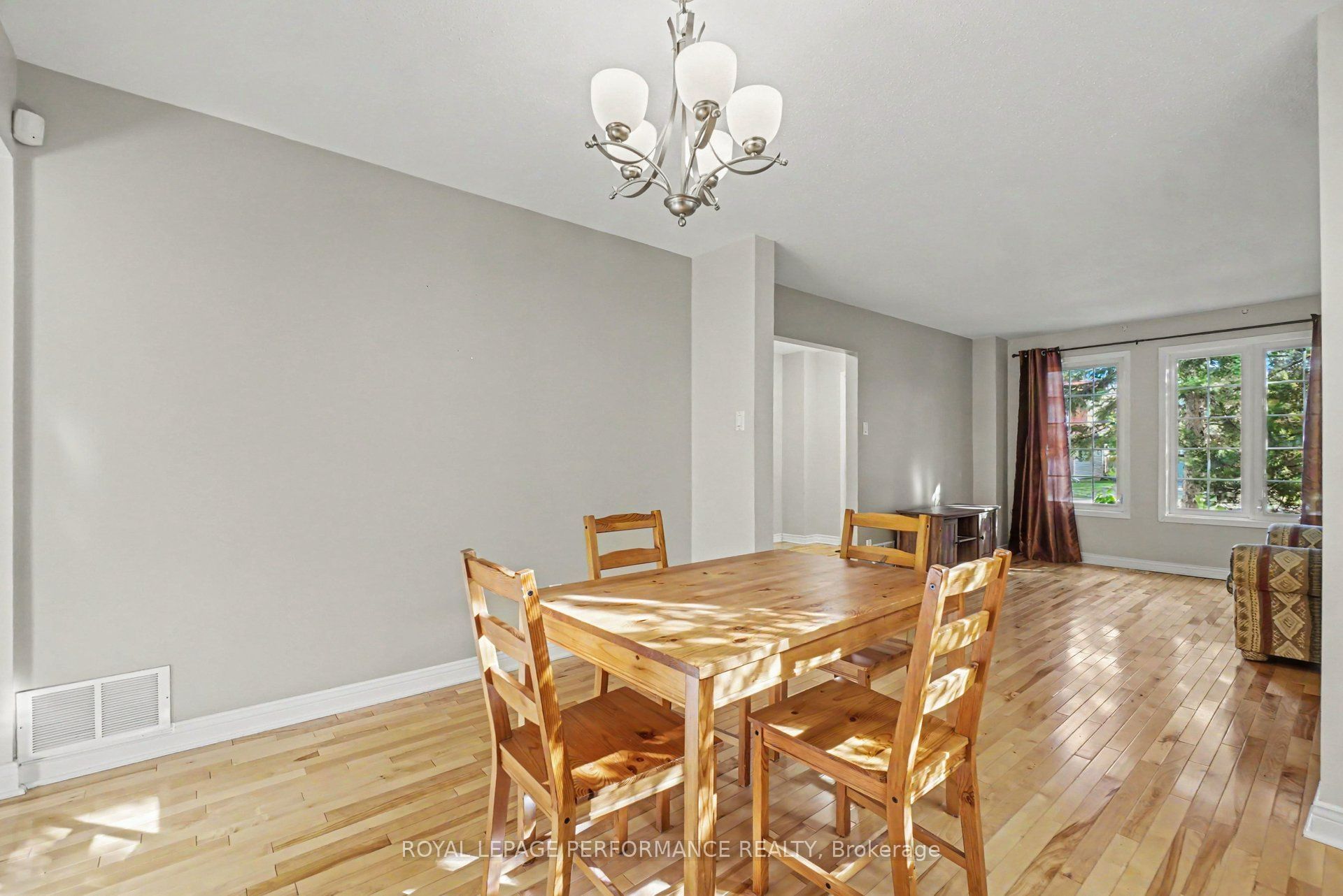 1466 Prestone Drive Property Photo 6