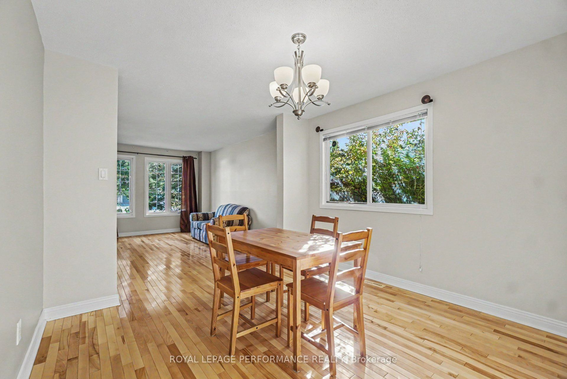 1466 Prestone Drive Property Photo 7