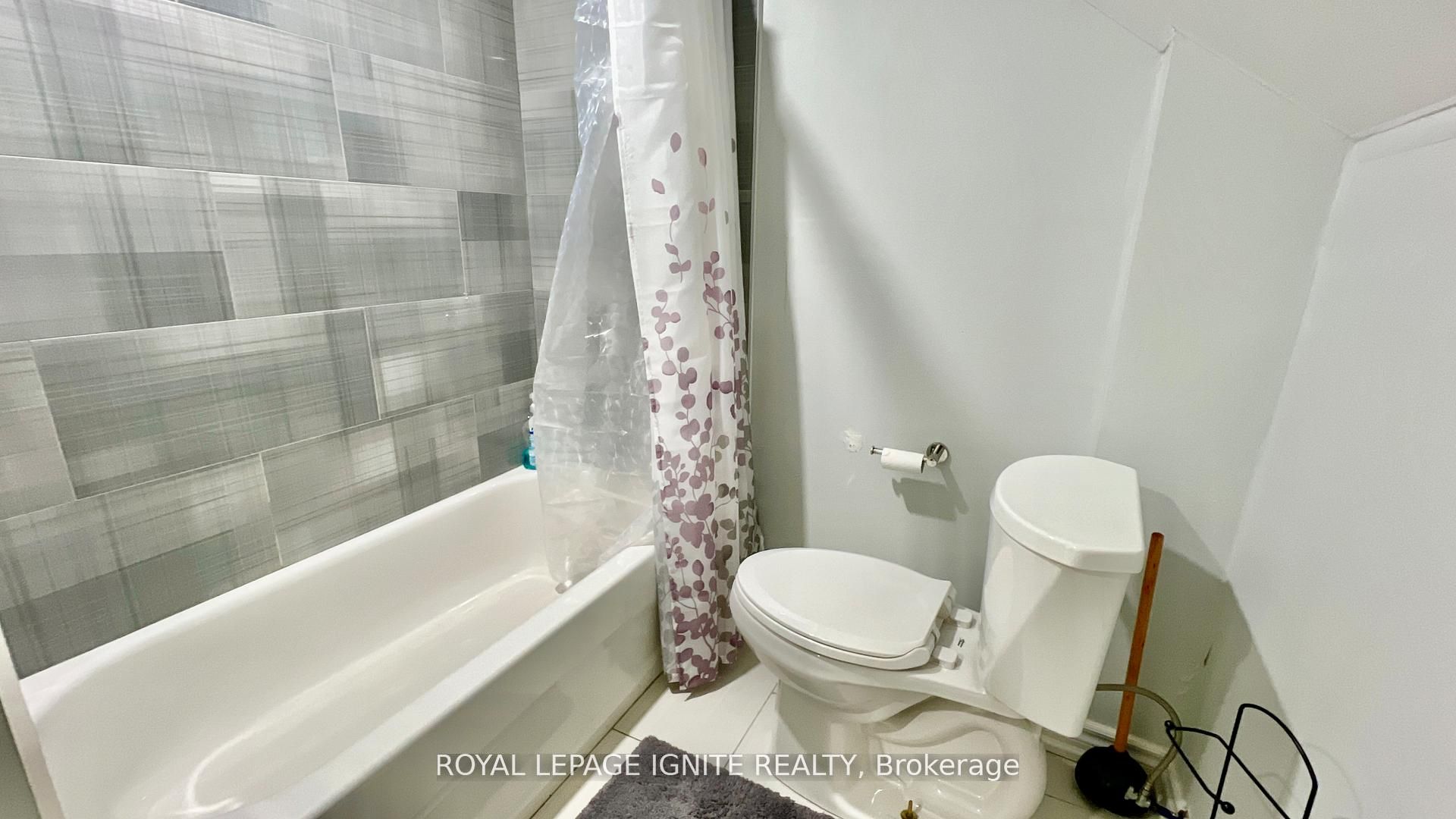 514 Frank Street Property Photo 16