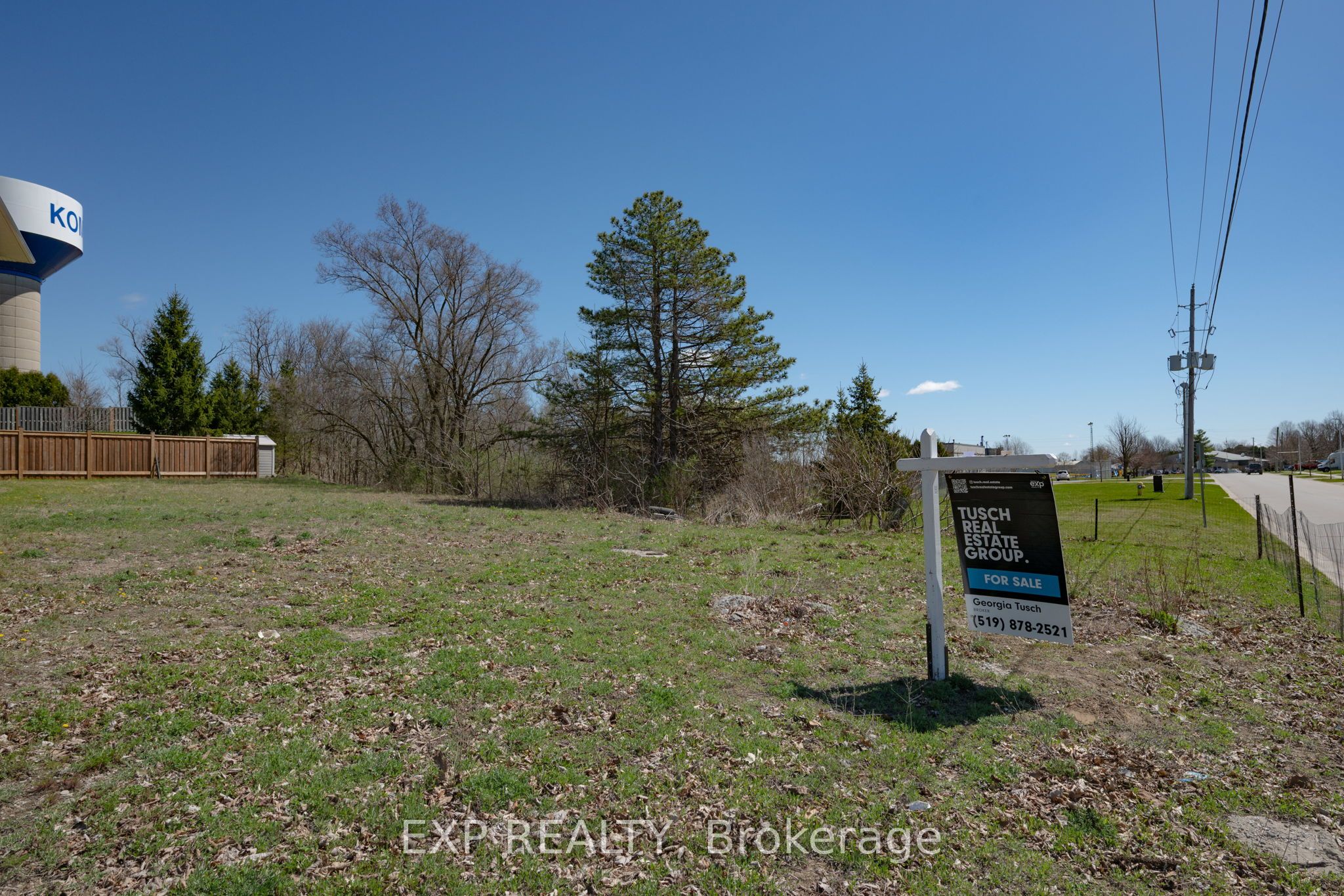 187 Queen Street Property Photo 5