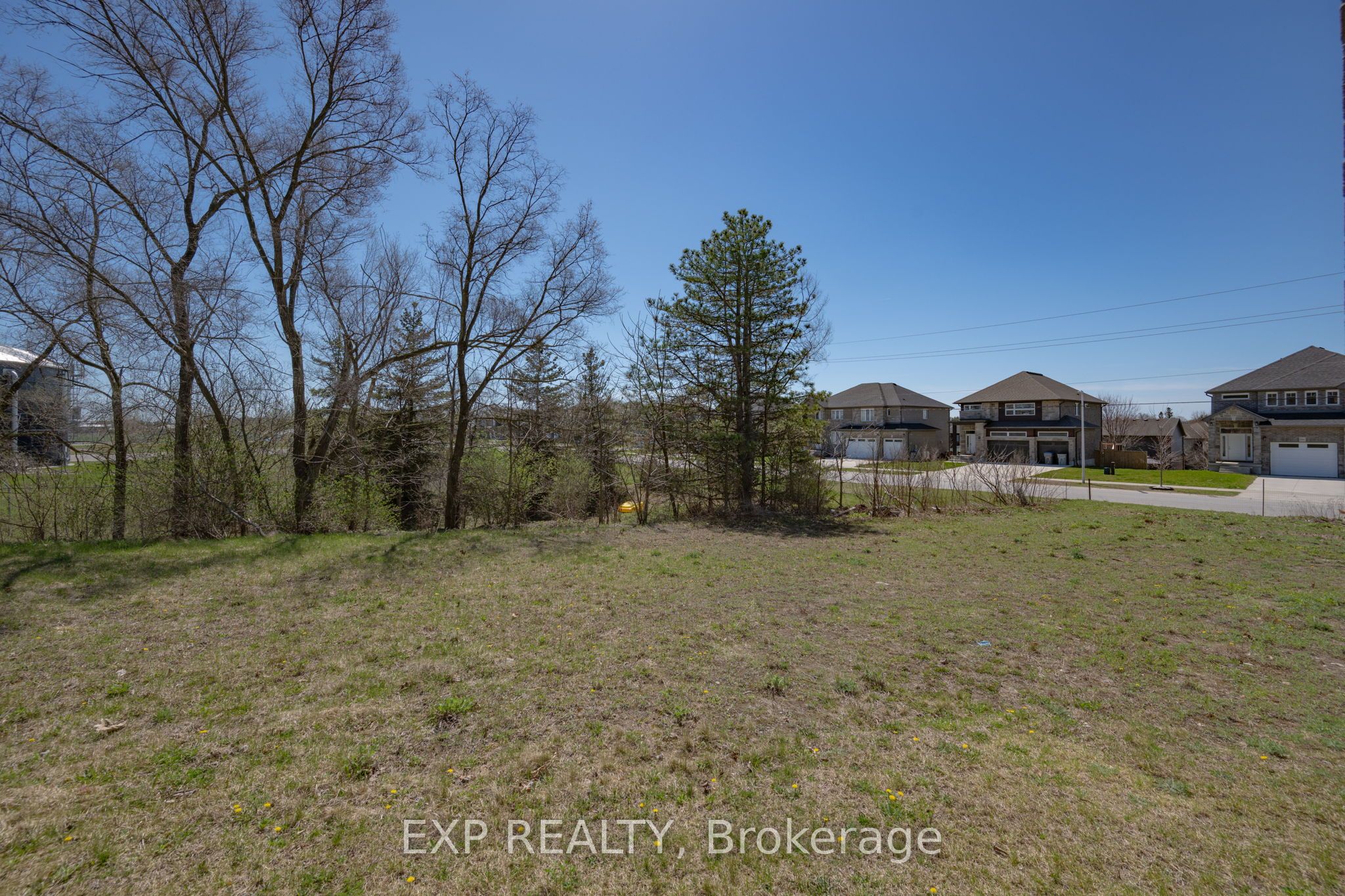 187 Queen Street Property Photo 9