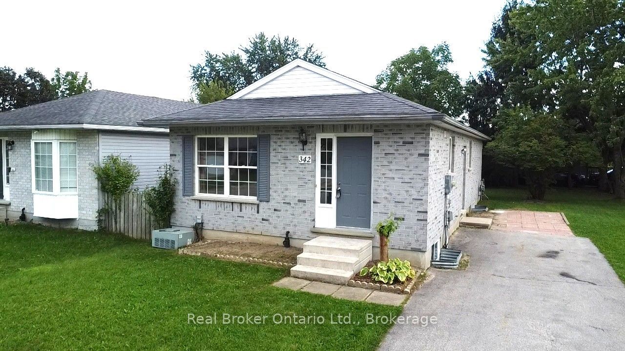342 Fleming Drive Property Photo 2