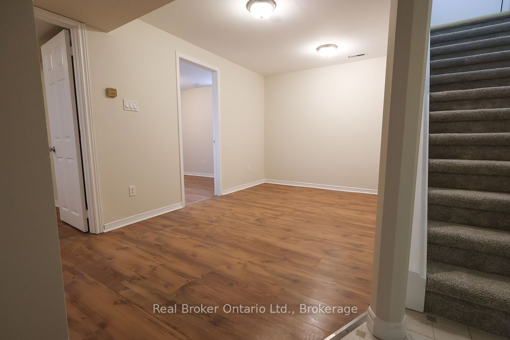 342 Fleming Drive Property Photo 31