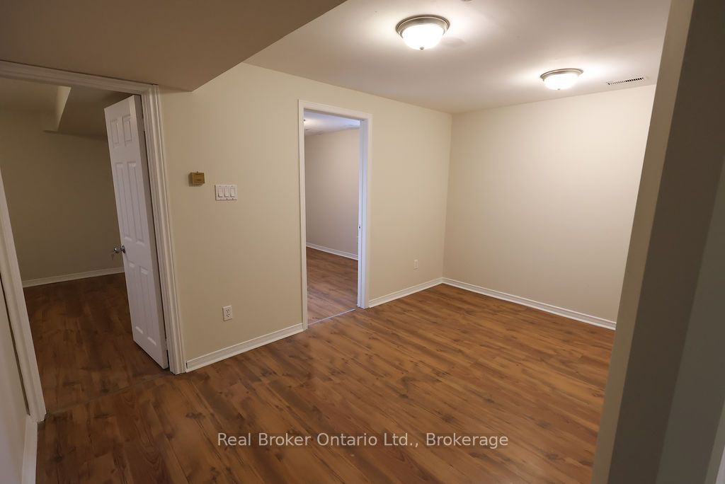 342 Fleming Drive Property Photo 32