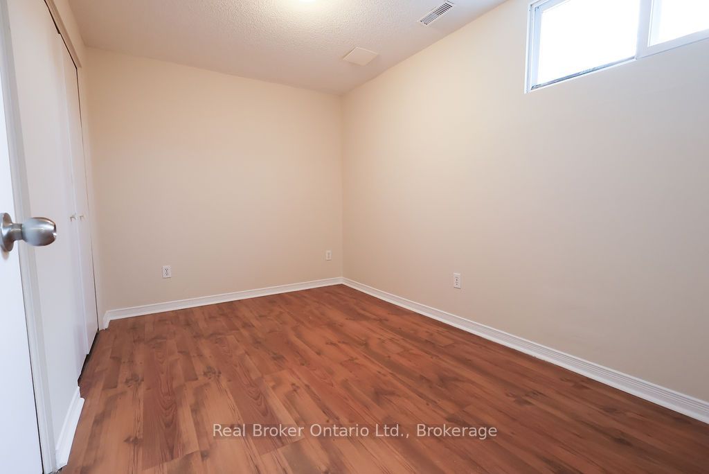 342 Fleming Drive Property Photo 40