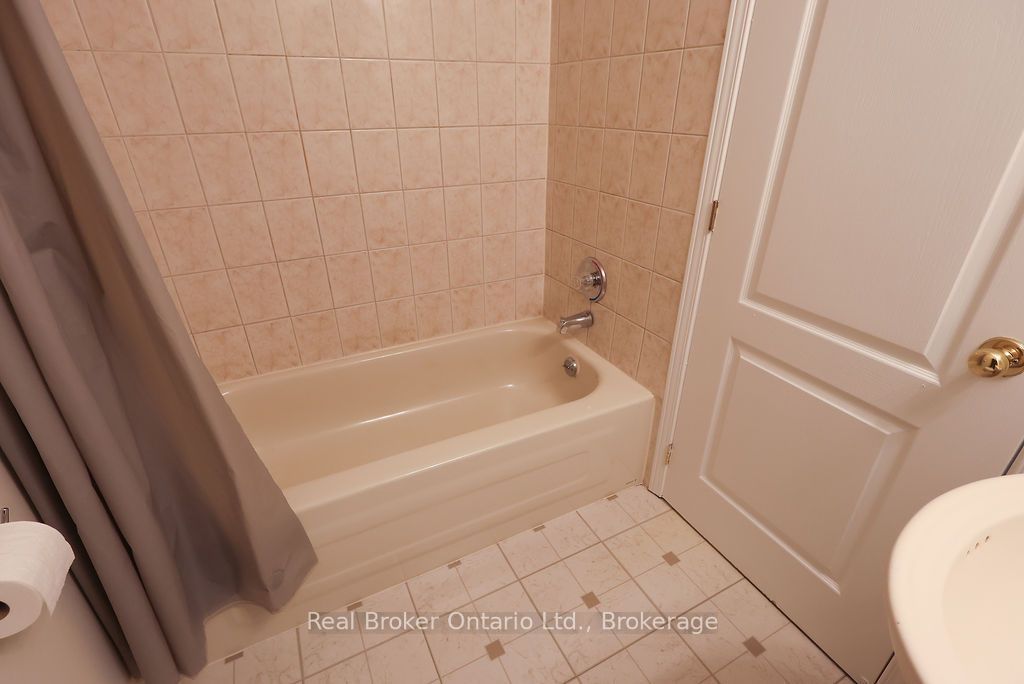 342 Fleming Drive Property Photo 46