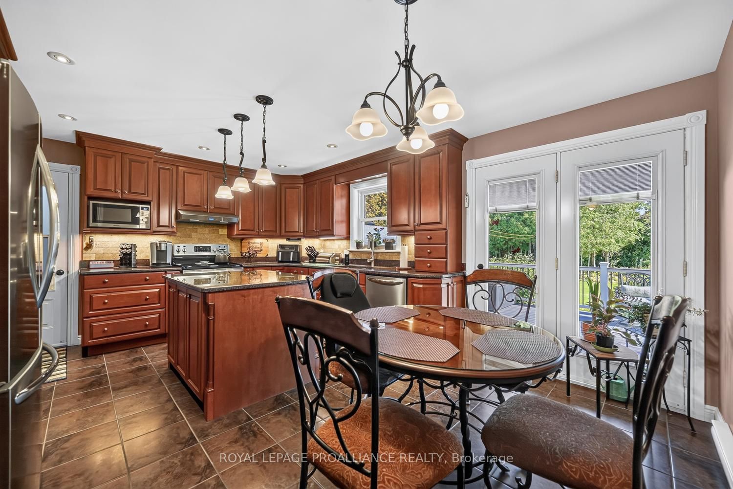 4709 Corbett Street Property Photo 8