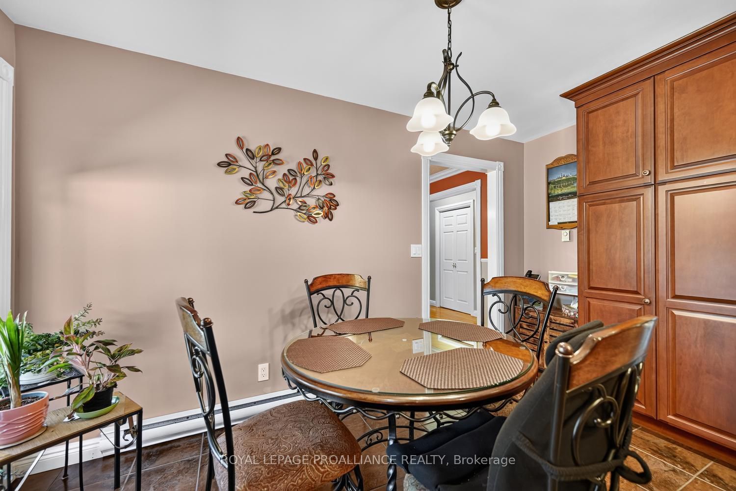 4709 Corbett Street Property Photo 9