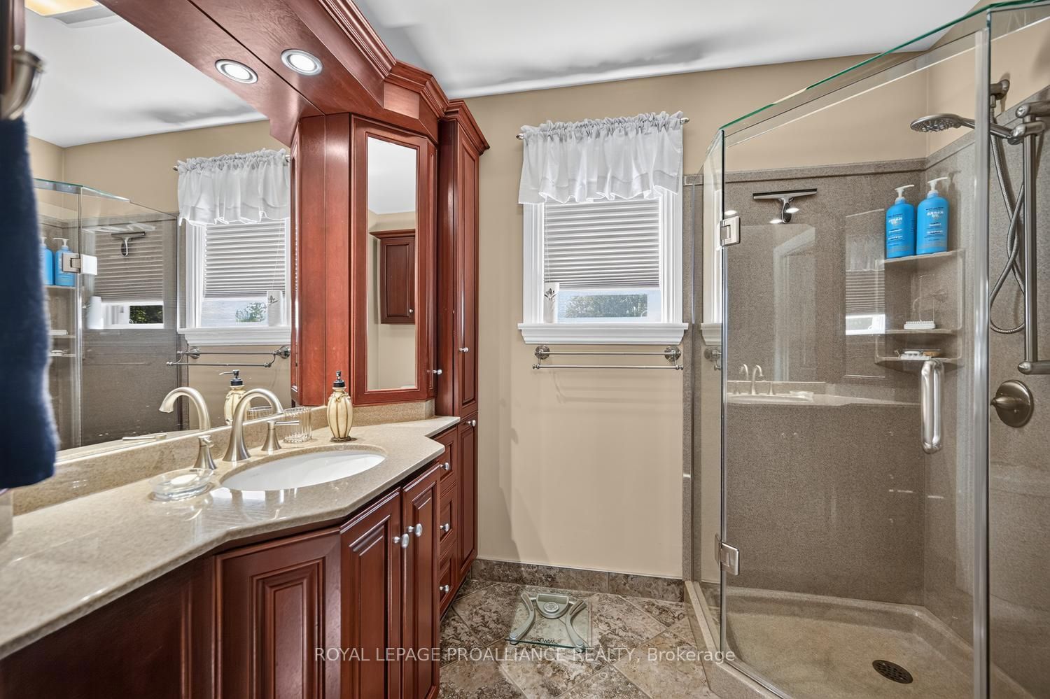 4709 Corbett Street Property Photo 17