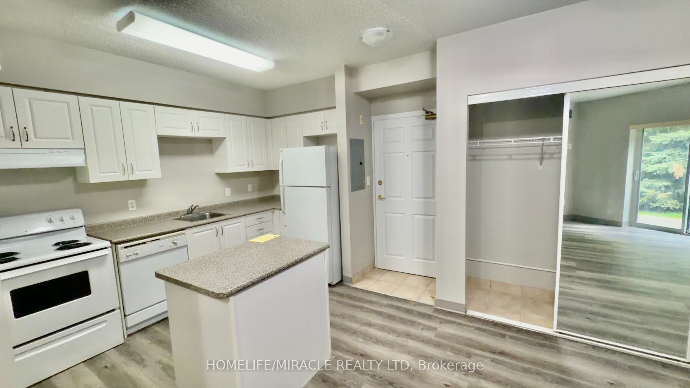 736 Old Albert Street 115 Property Photo 7