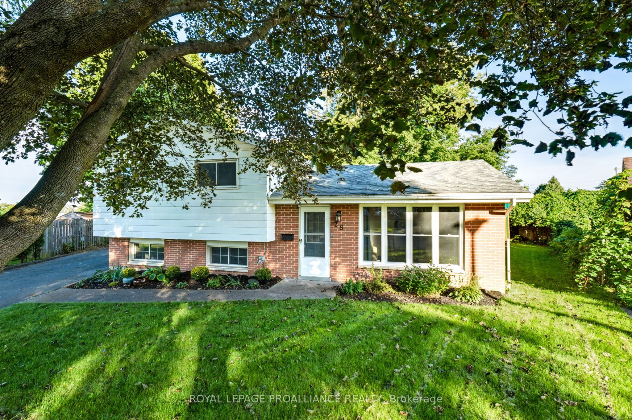 28 Massey Place Property Photo 1
