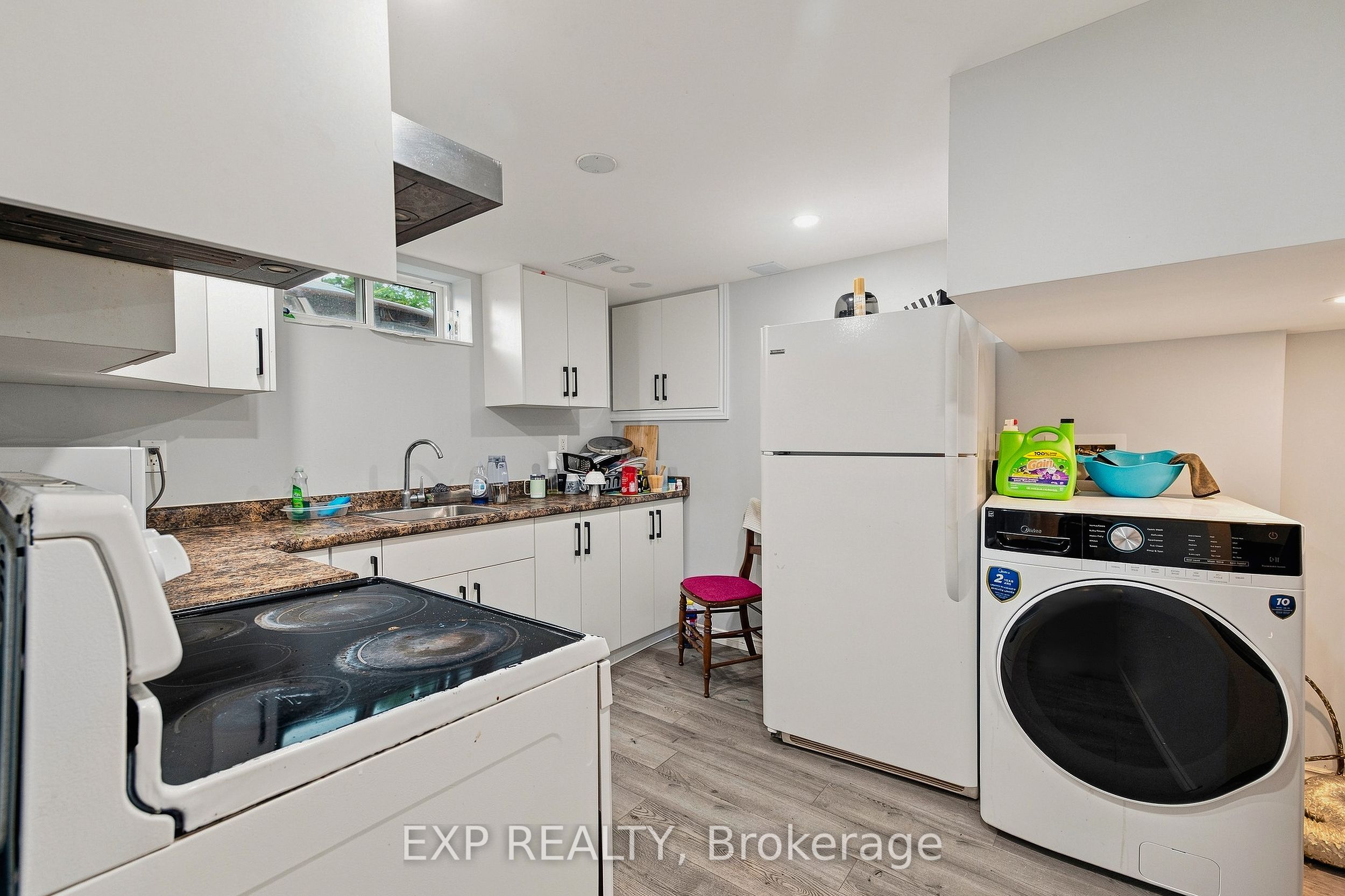56 Ashbury Avenue Property Photo 23
