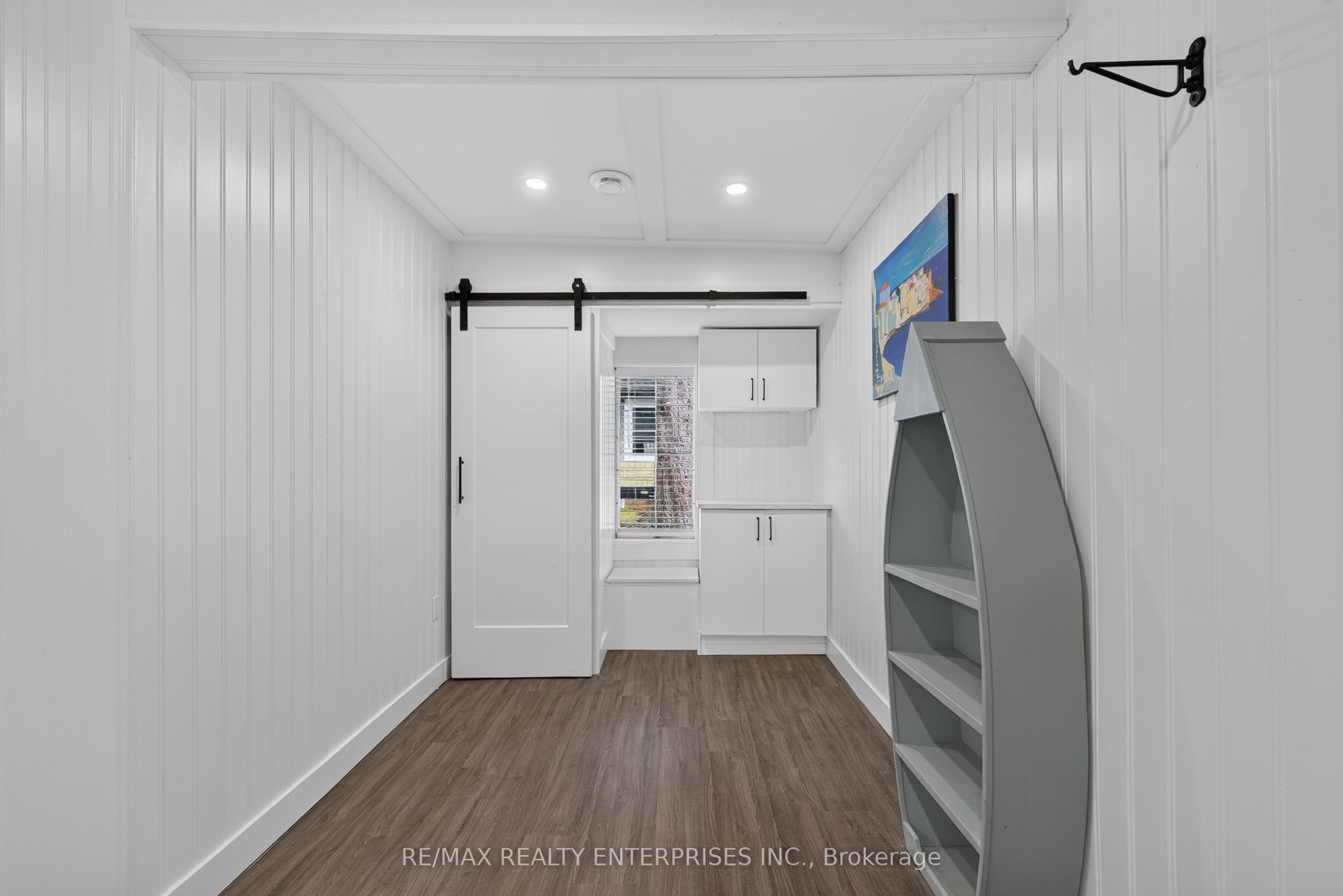 446 Cambridge Road W Property Photo 13