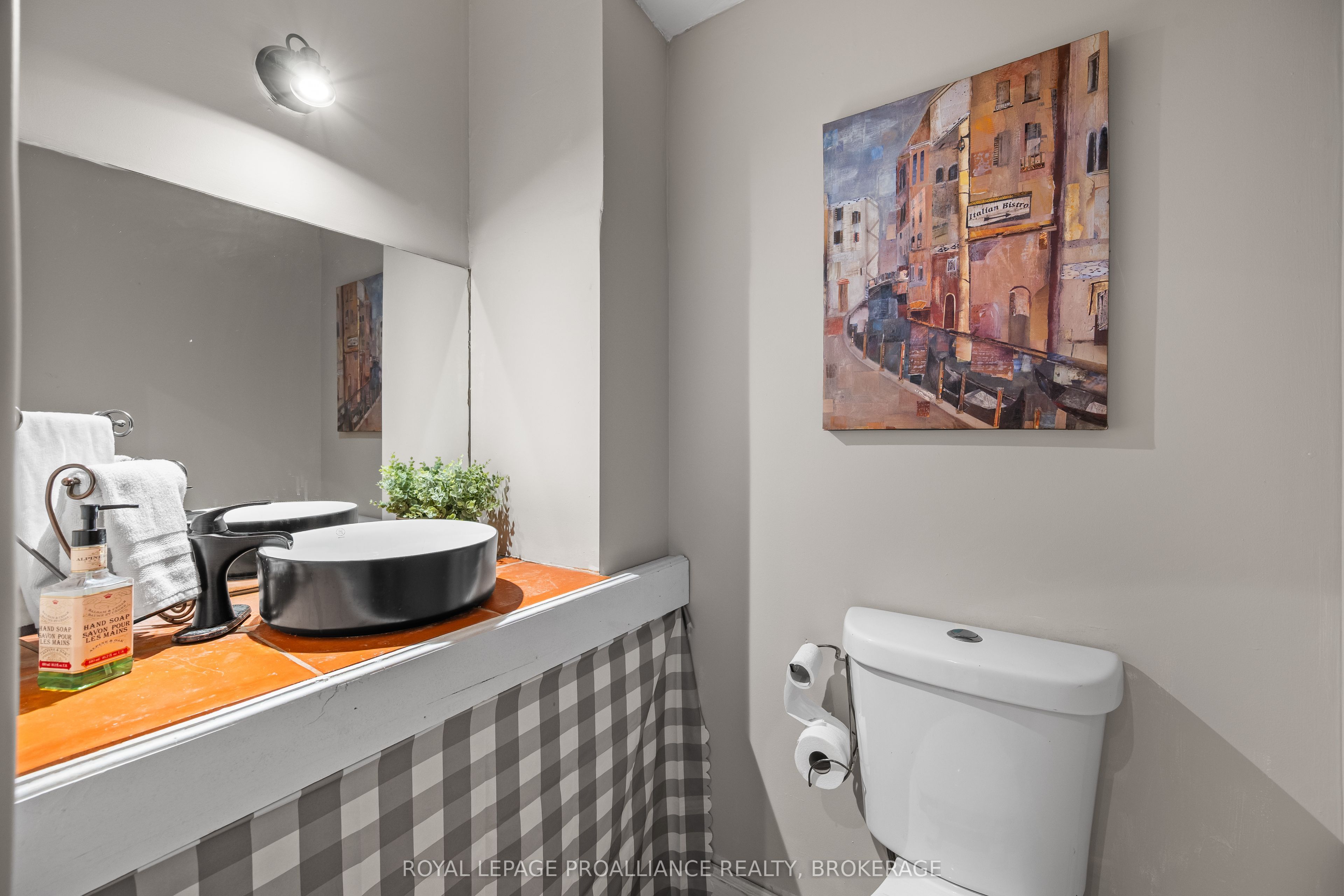 277 Brock Street Property Photo 16